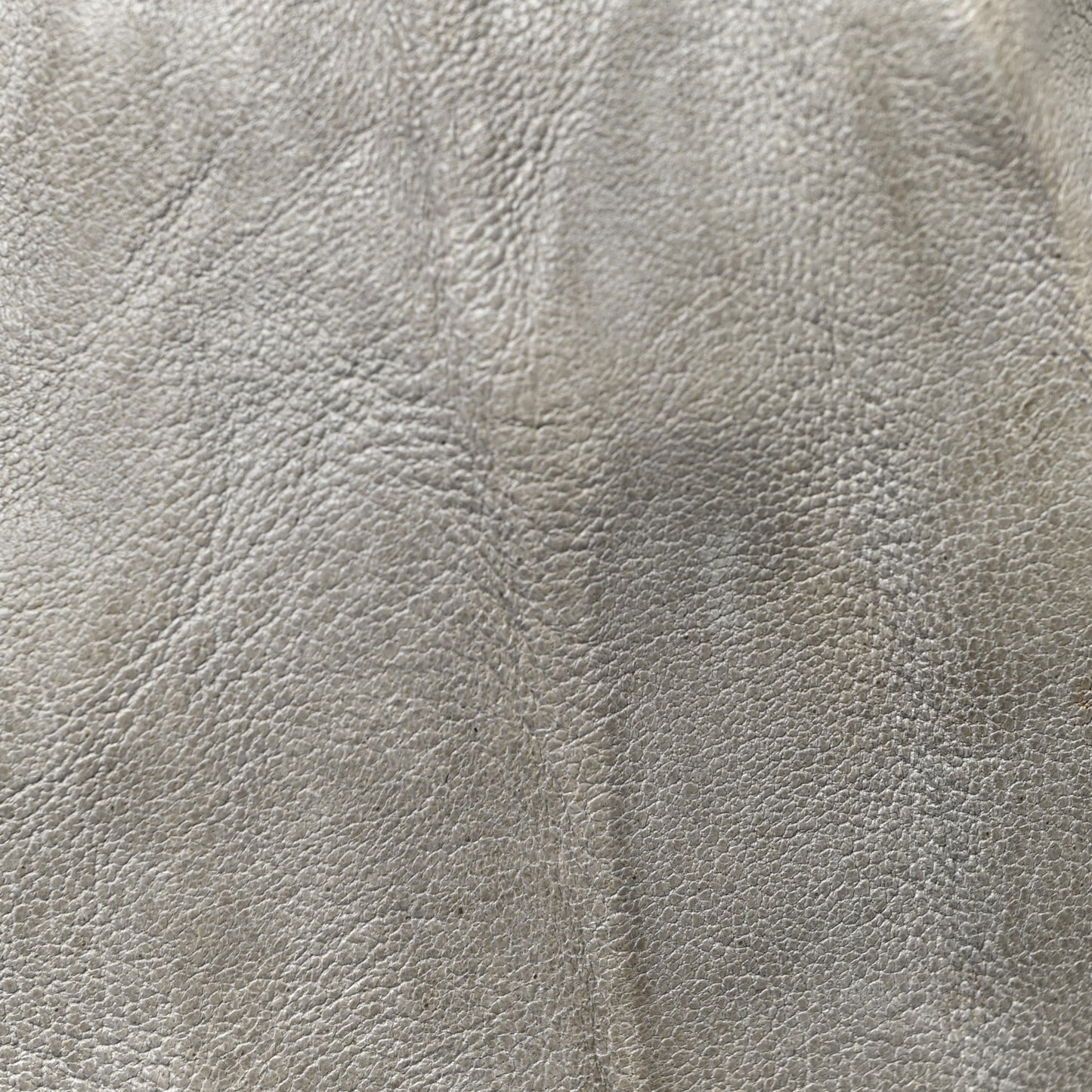 Tumbled Sheepskin Small Pandora Pearl Grey
