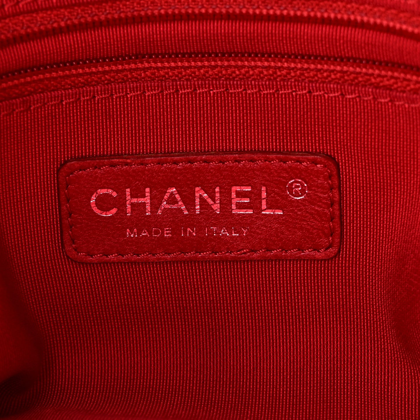 Nylon Bubble Quilt Shoulder Bag Red White