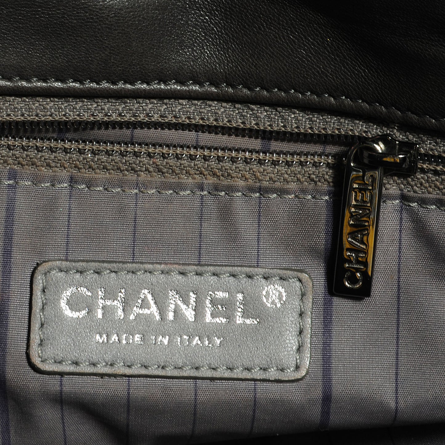 Lambskin Studded CC East West Flap Grey