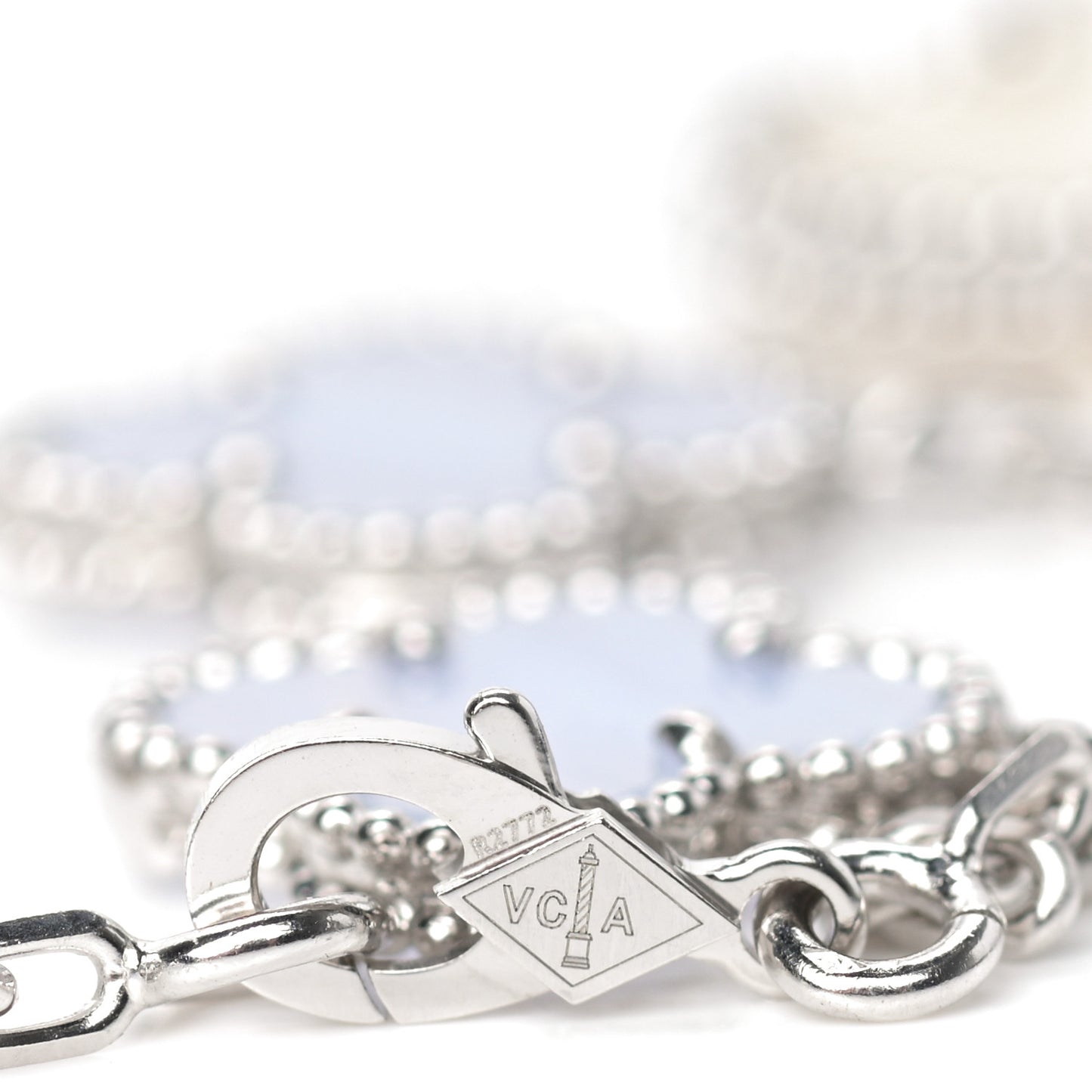 18K White Gold Chalcedony Mother of Pearl 5 Motifs Magic Alhambra Bracelet
