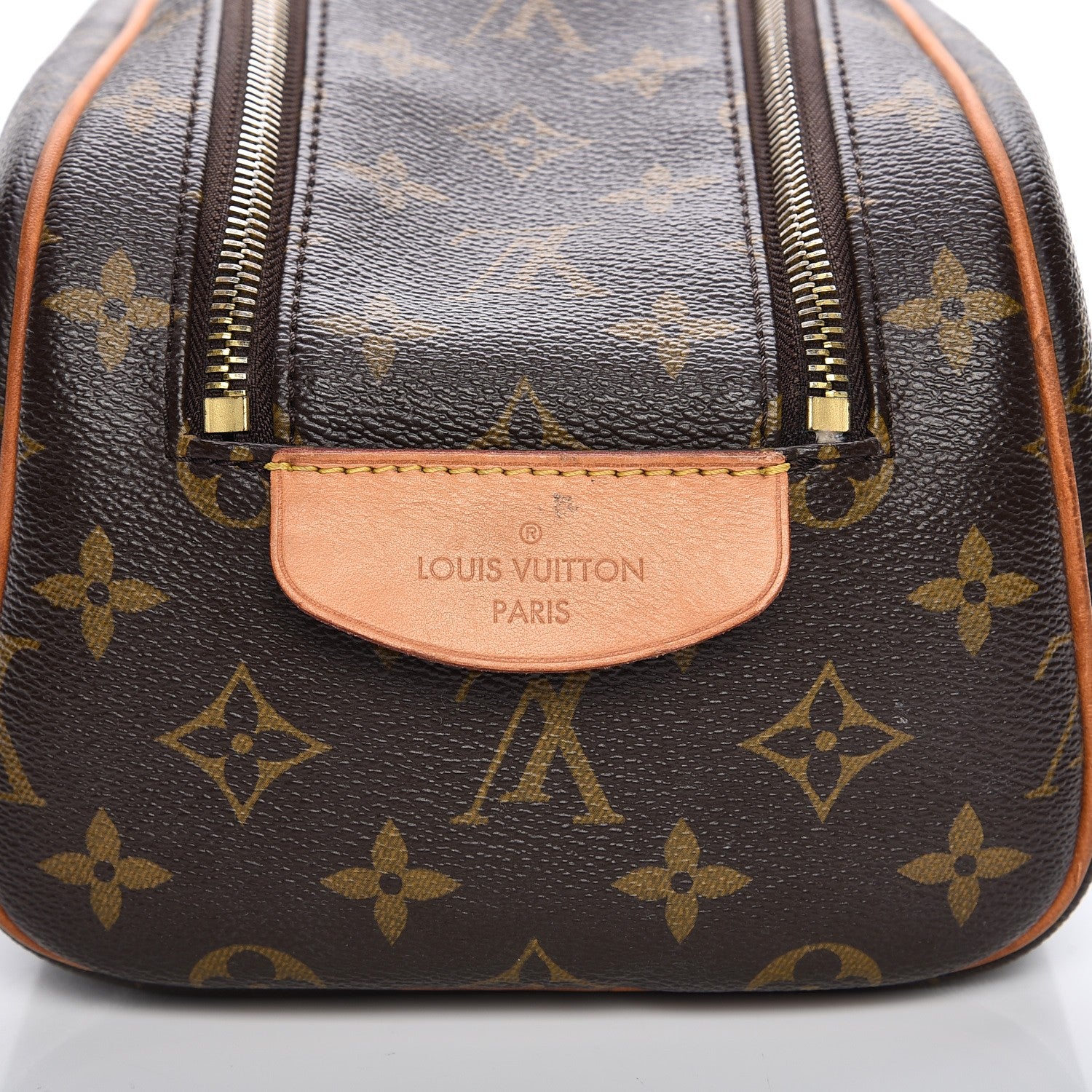 Louis Vuitton Monogram King Size Toiletry Bag 7 of 9