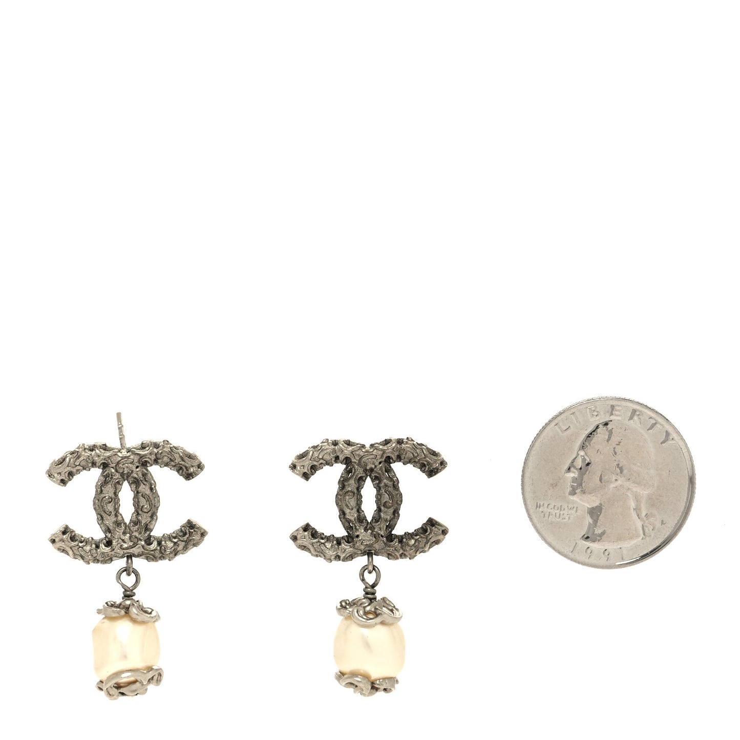 Pearl Textured CC Drop Earrings Silver