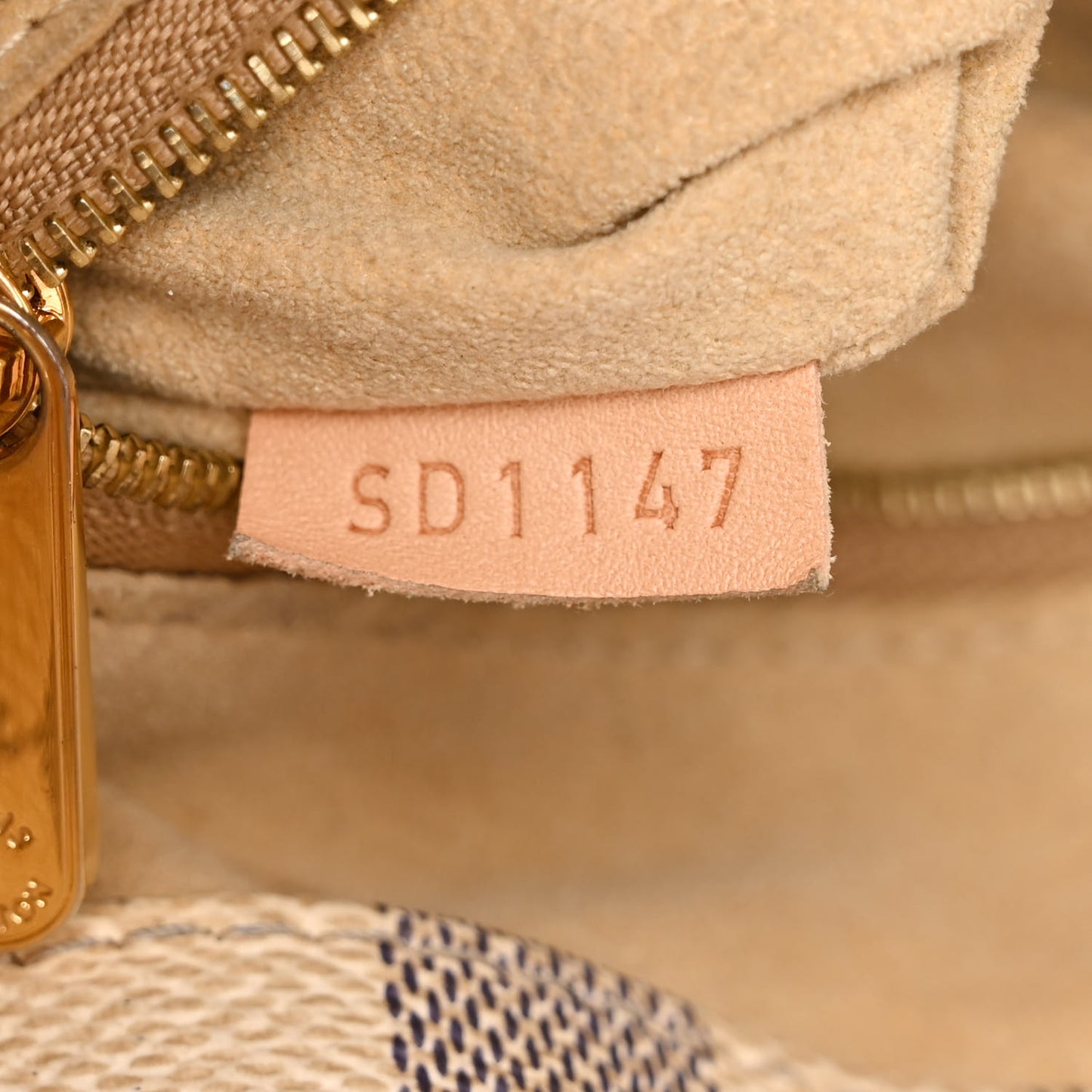 Damier Azur Artsy MM