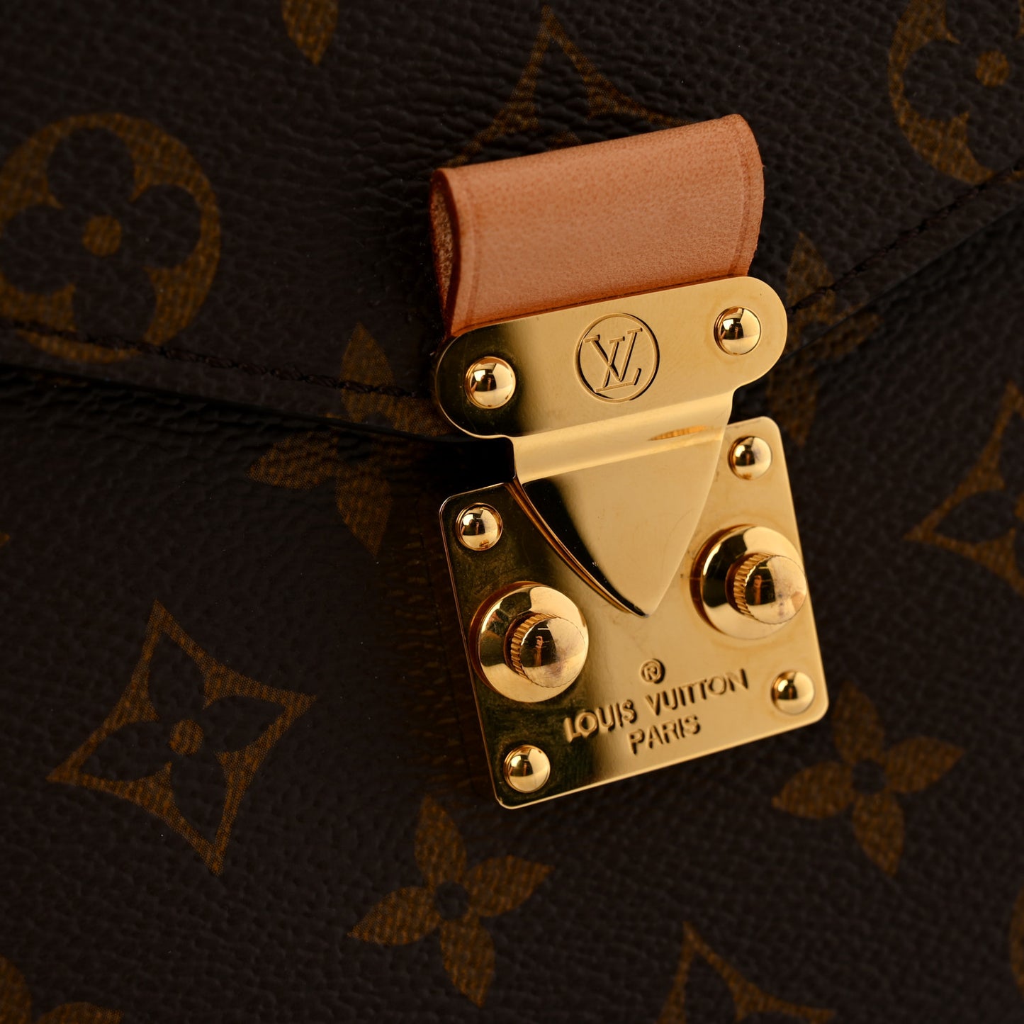 Monogram Pochette Metis