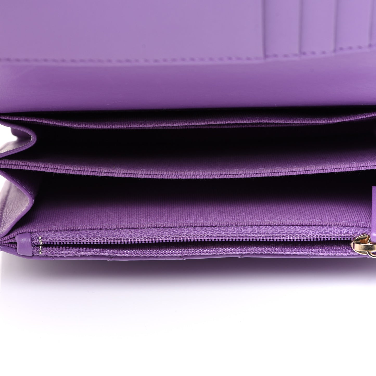 Lambskin Enamel Quilted Pending CC Clutch With Chain Purple