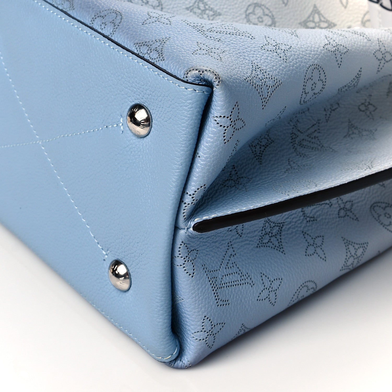 Louis Vuitton Mahina Degrade Muria Bleu 9 of 9