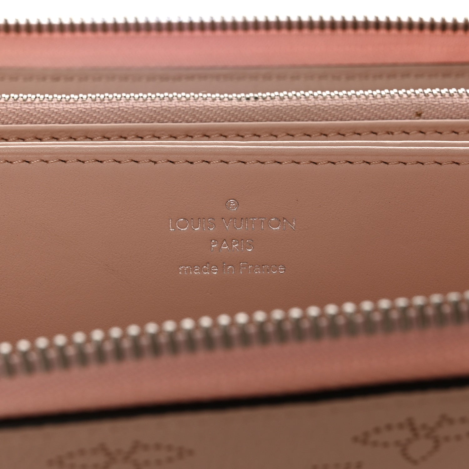 Louis Vuitton Mahina Zippy Wallet Magnolia 6 of 12