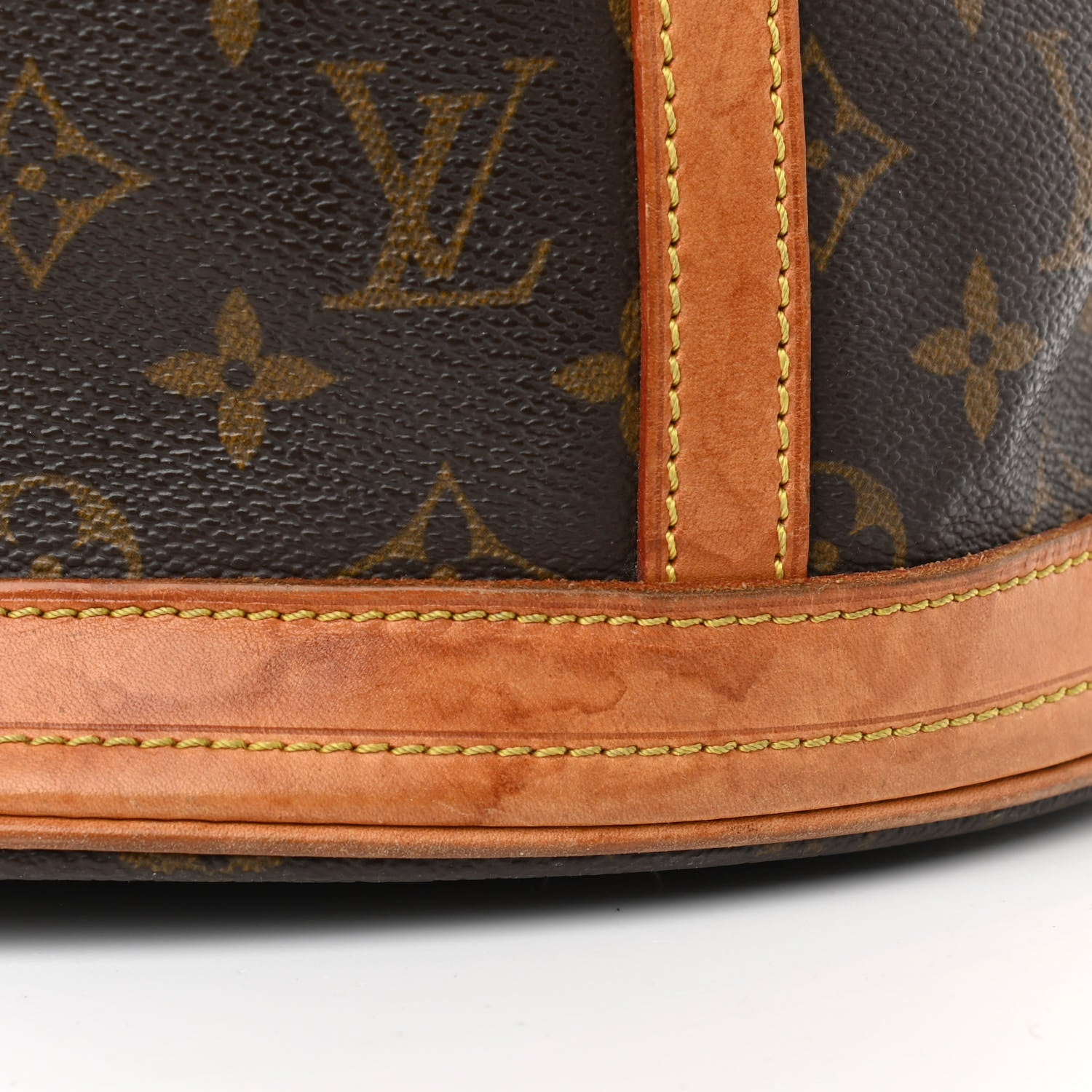 Louis Vuitton Monogram Bucket 27 14 of 18