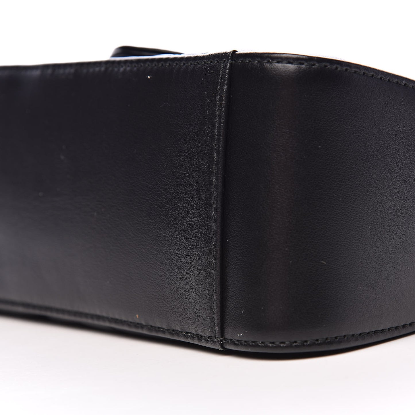 Calfskin Matelasse Mini GG Marmont Top Handle Shoulder Bag Black