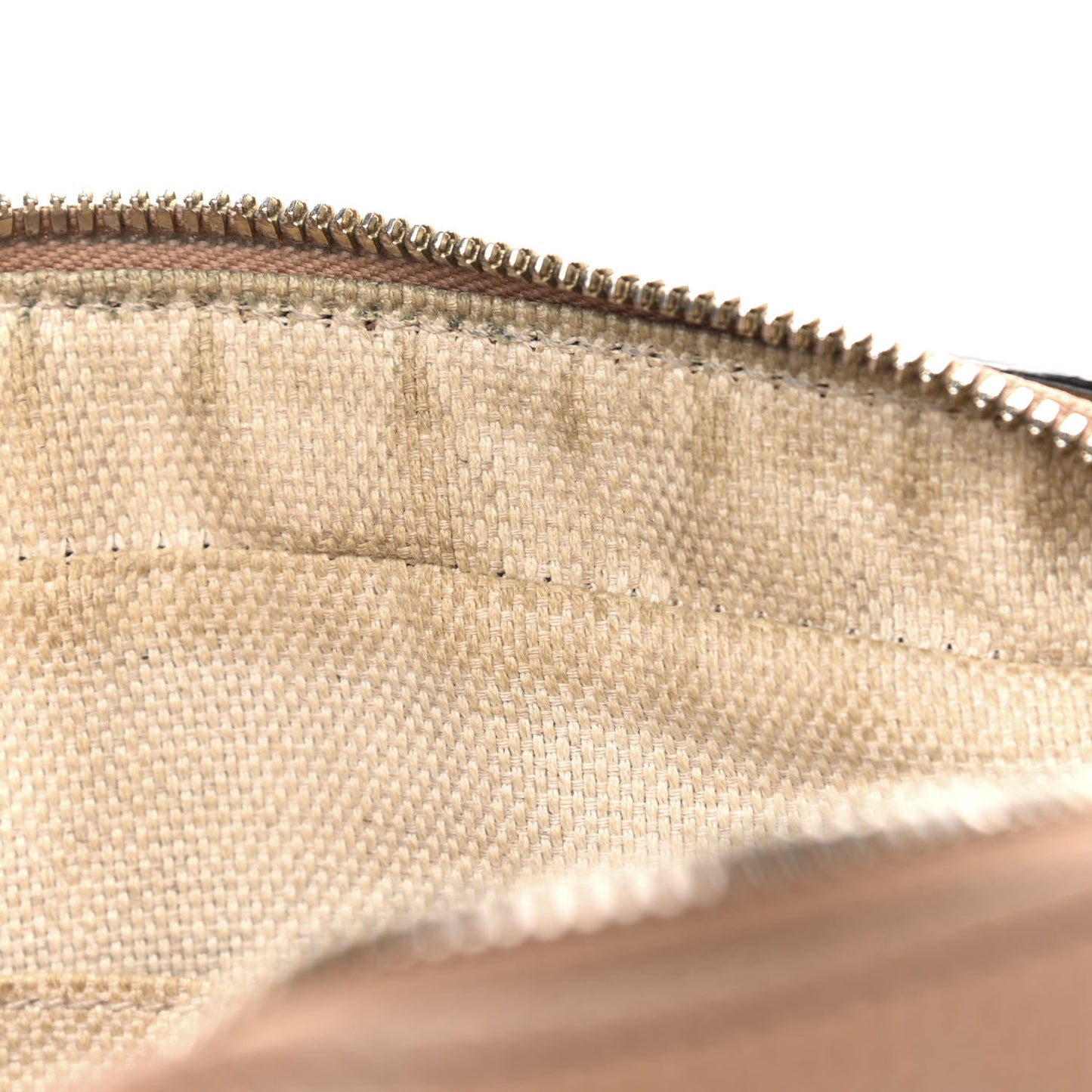 Pebbled Calfskin Small Soho Disco Bag Camelia
