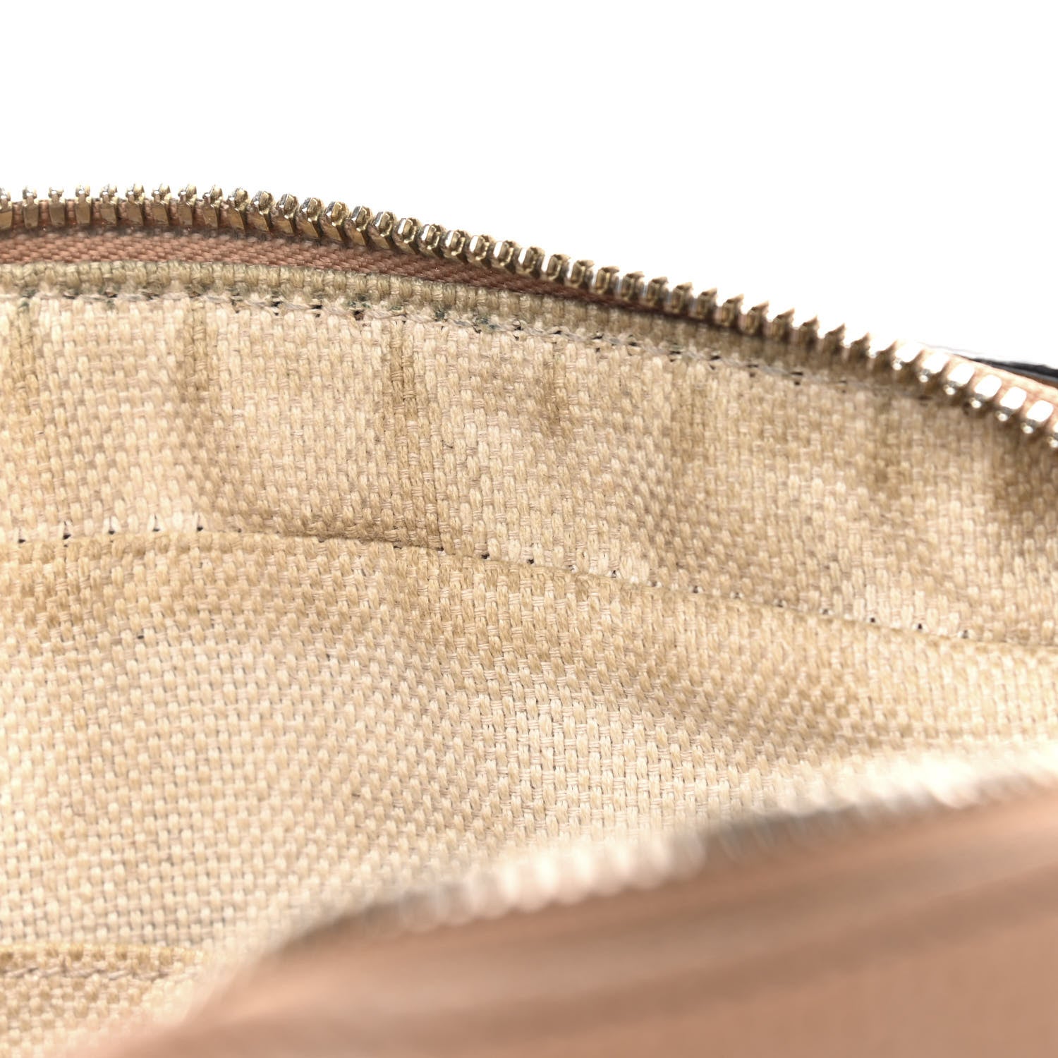 Gucci Pebbled Calfskin Small Soho Disco Bag Camelia 12 of 16