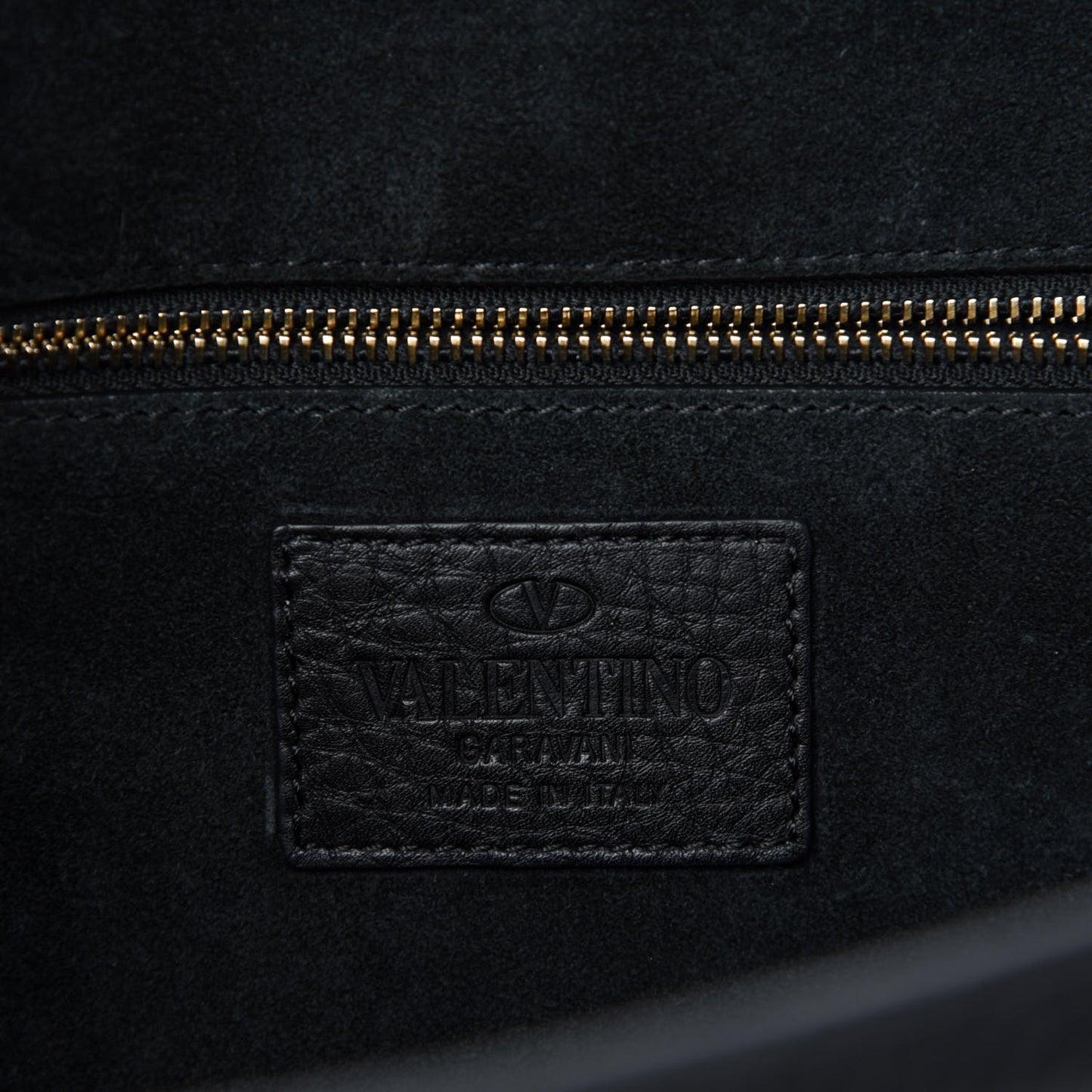 Pebbled Calfskin Medium Glam Lock Rockstud Flap Black