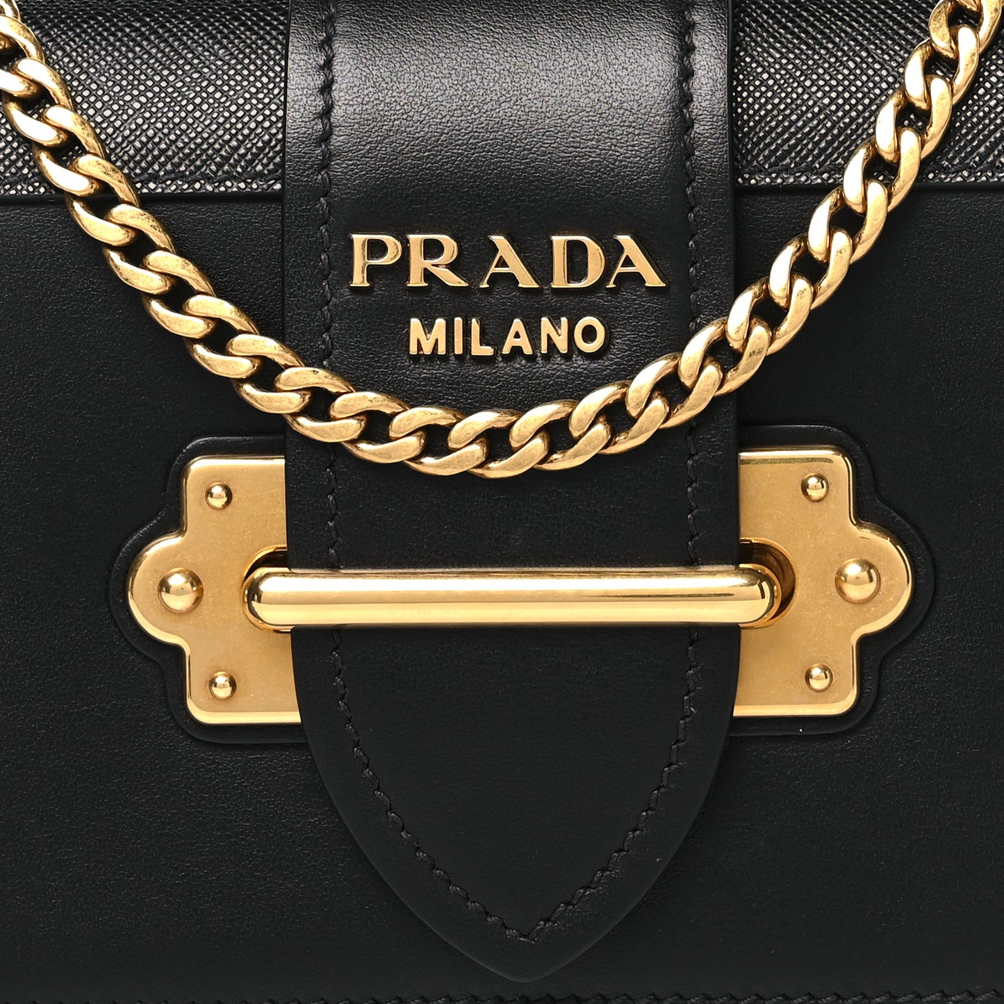 City Calfskin Saffiano Cahier Pochette Black
