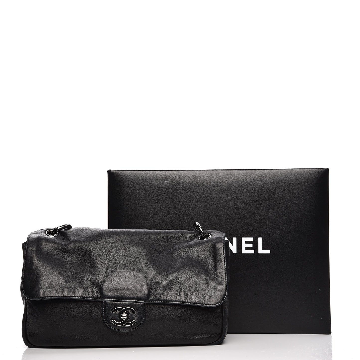Lambskin Medium Soft and Chain Flap Black