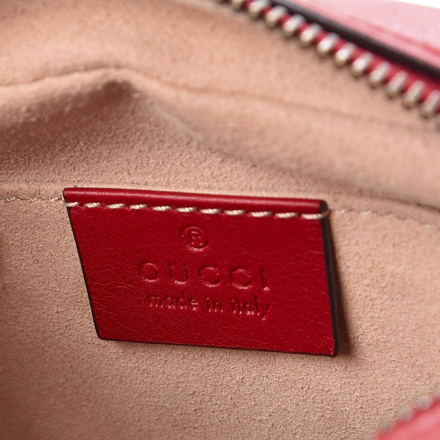 Calfskin Matelasse Mini GG Marmont Chain Shoulder Bag Hibiscus Red