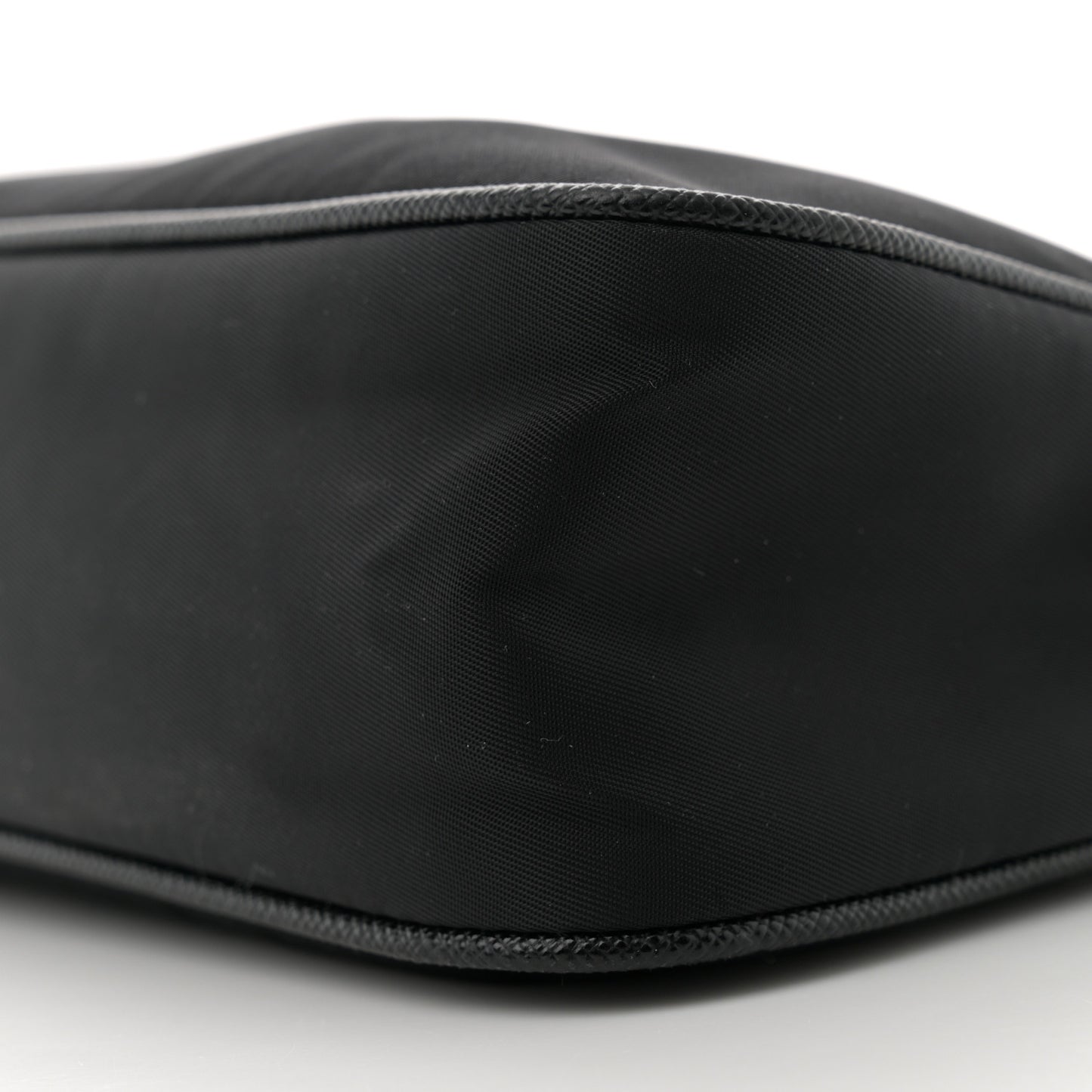 Re-Nylon Saffiano Re-Edition 2005 Shoulder Bag Black