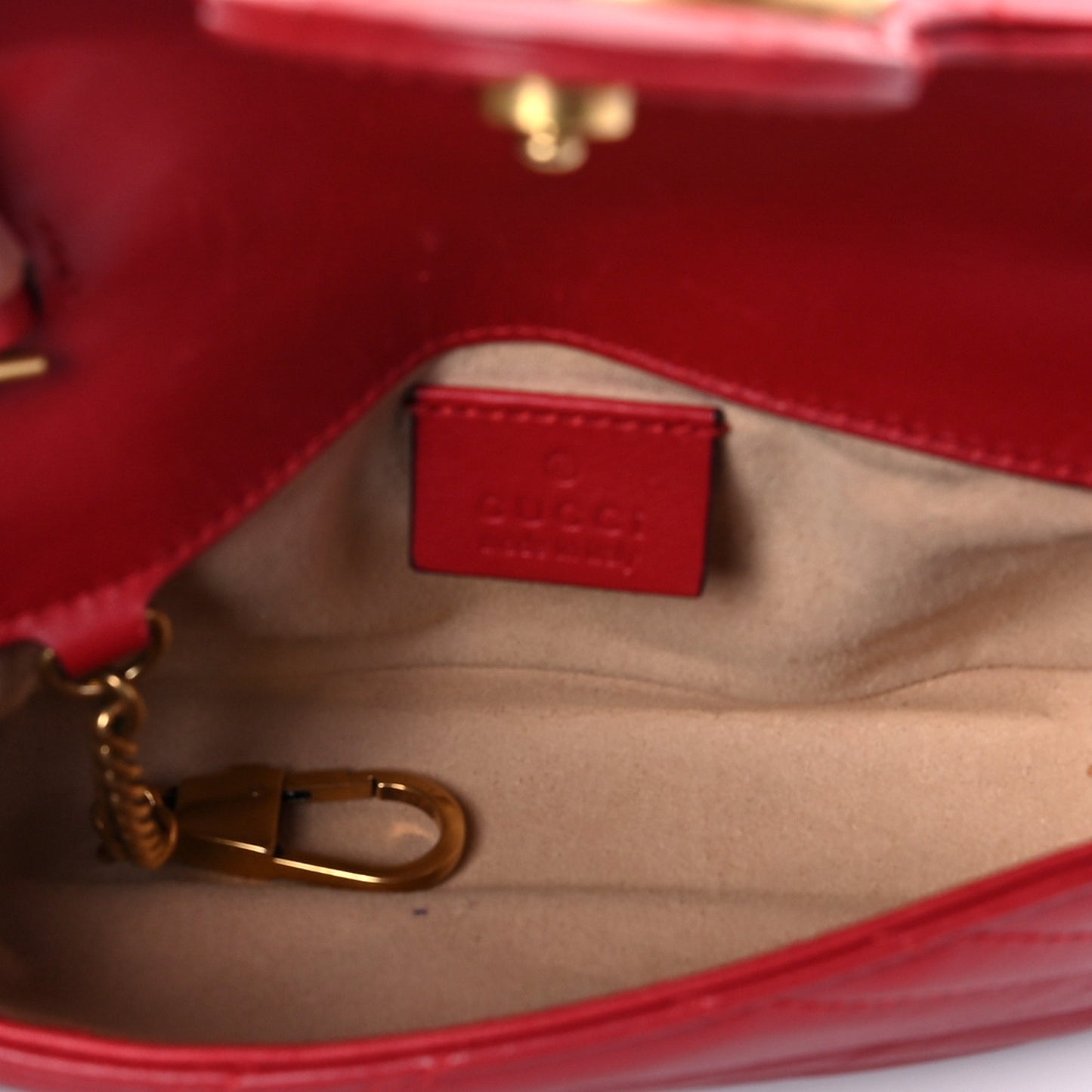 Calfskin Matelasse Super Mini GG Marmont Shoulder Bag Hibiscus Red
