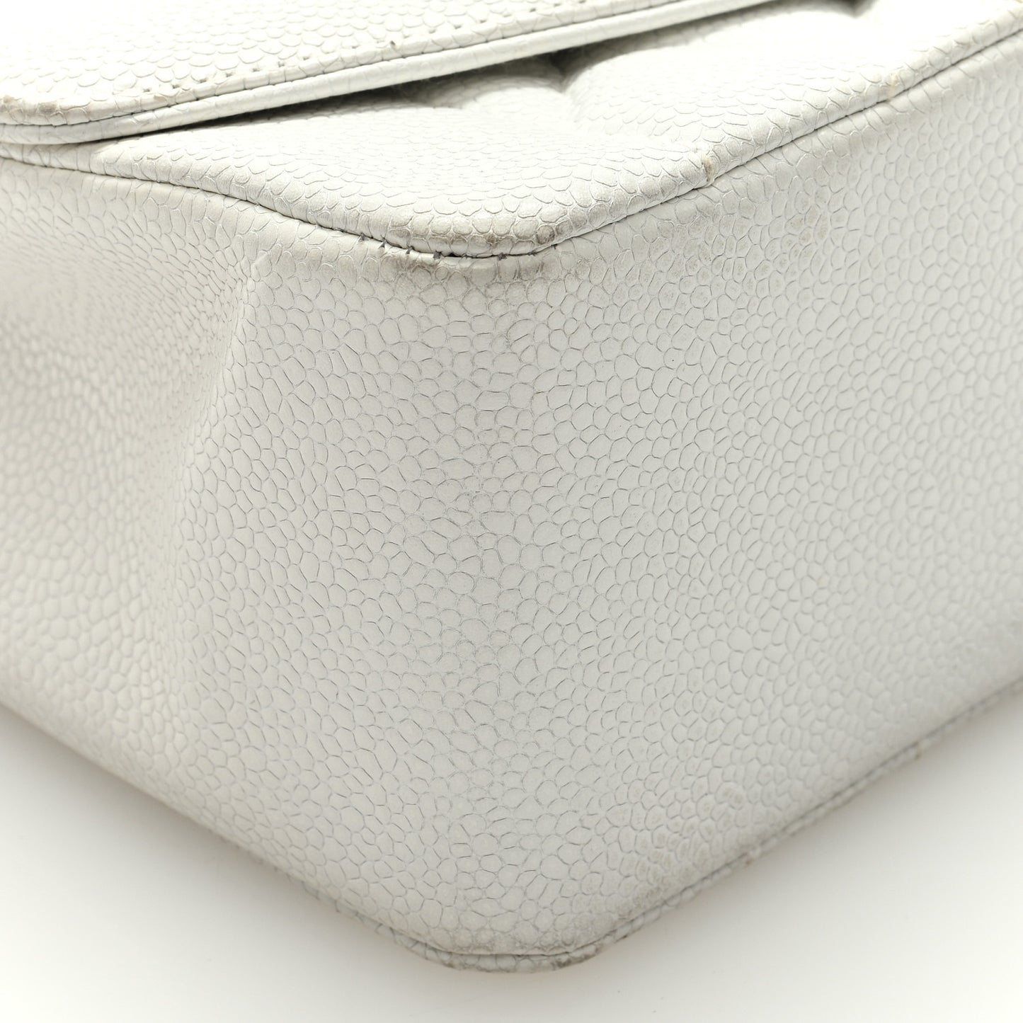Caviar Quilted Medium Single Flap White