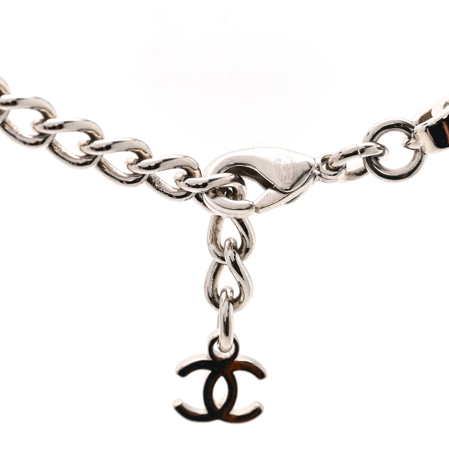 Metal CC Short Chain Necklace Silver