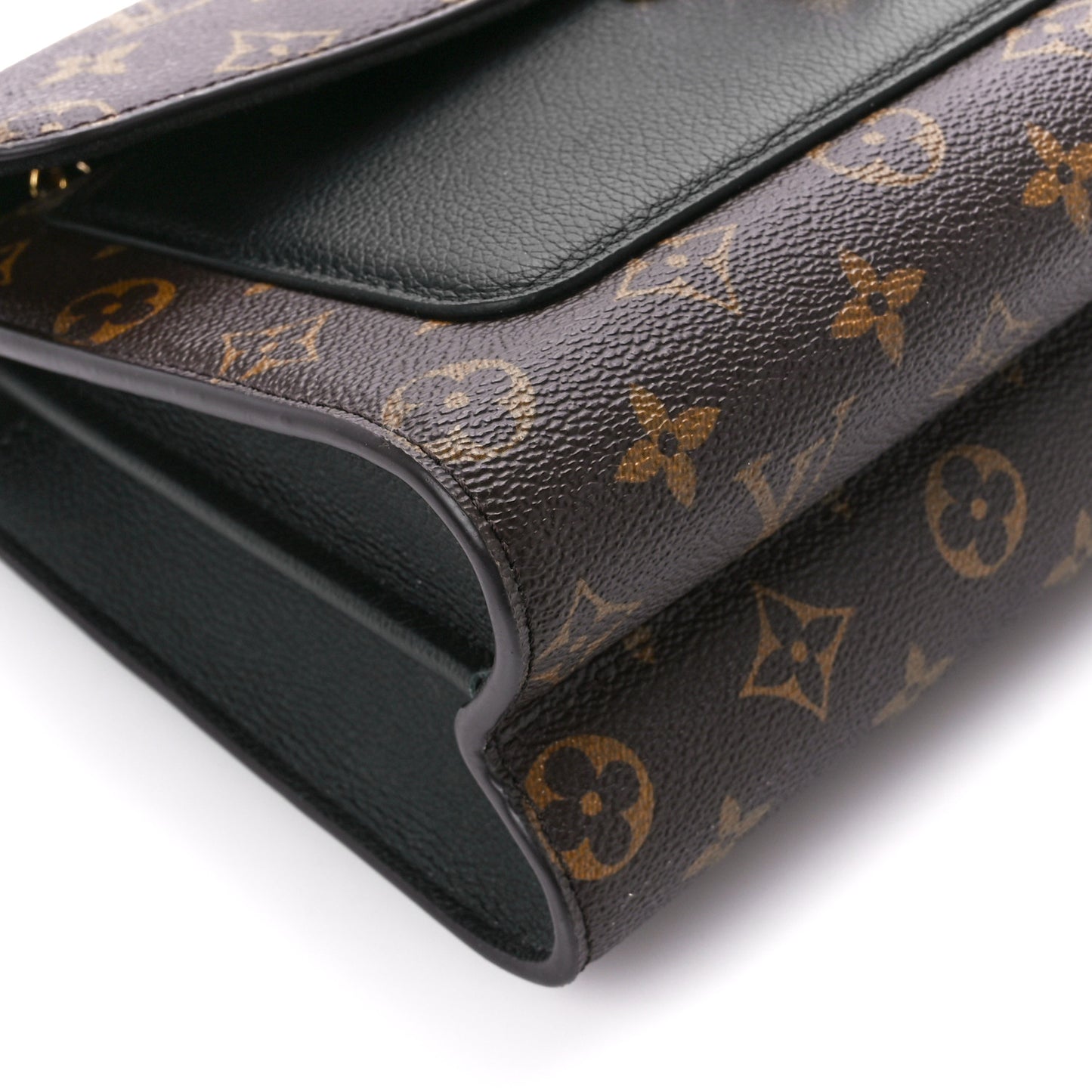 Monogram Victoire Black
