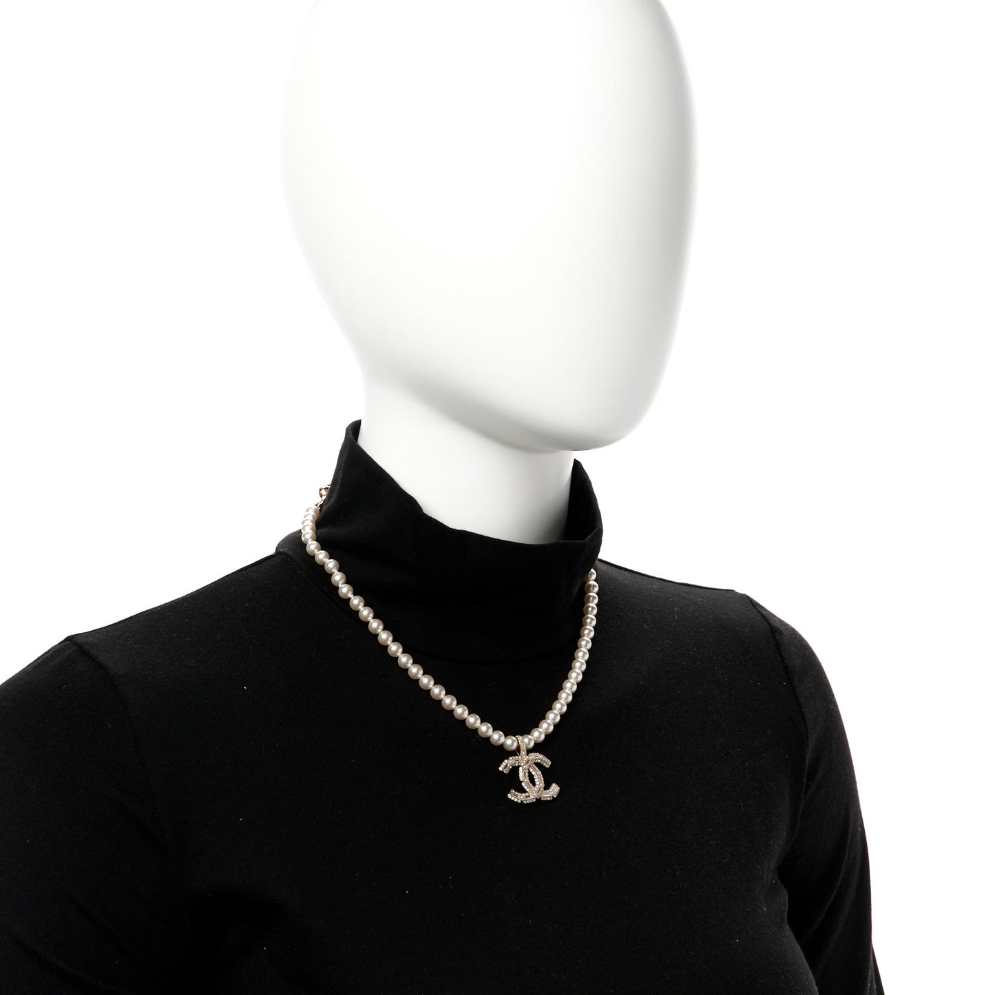 Pearl Crystal Baguette CC Short Necklace Gold