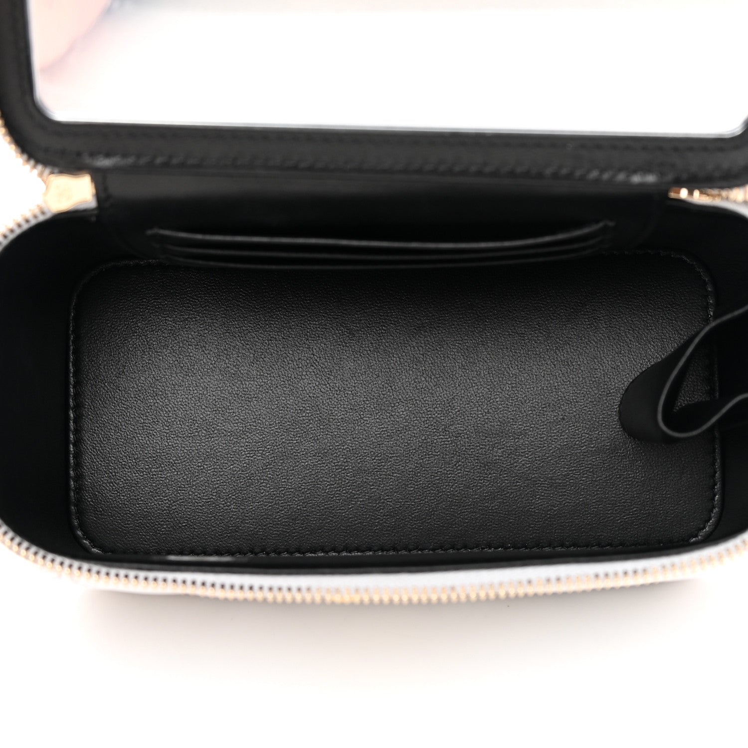 Chanel Metallic Lambskin Quilted Pick Me Up Vanity Case Silver 5 of 15