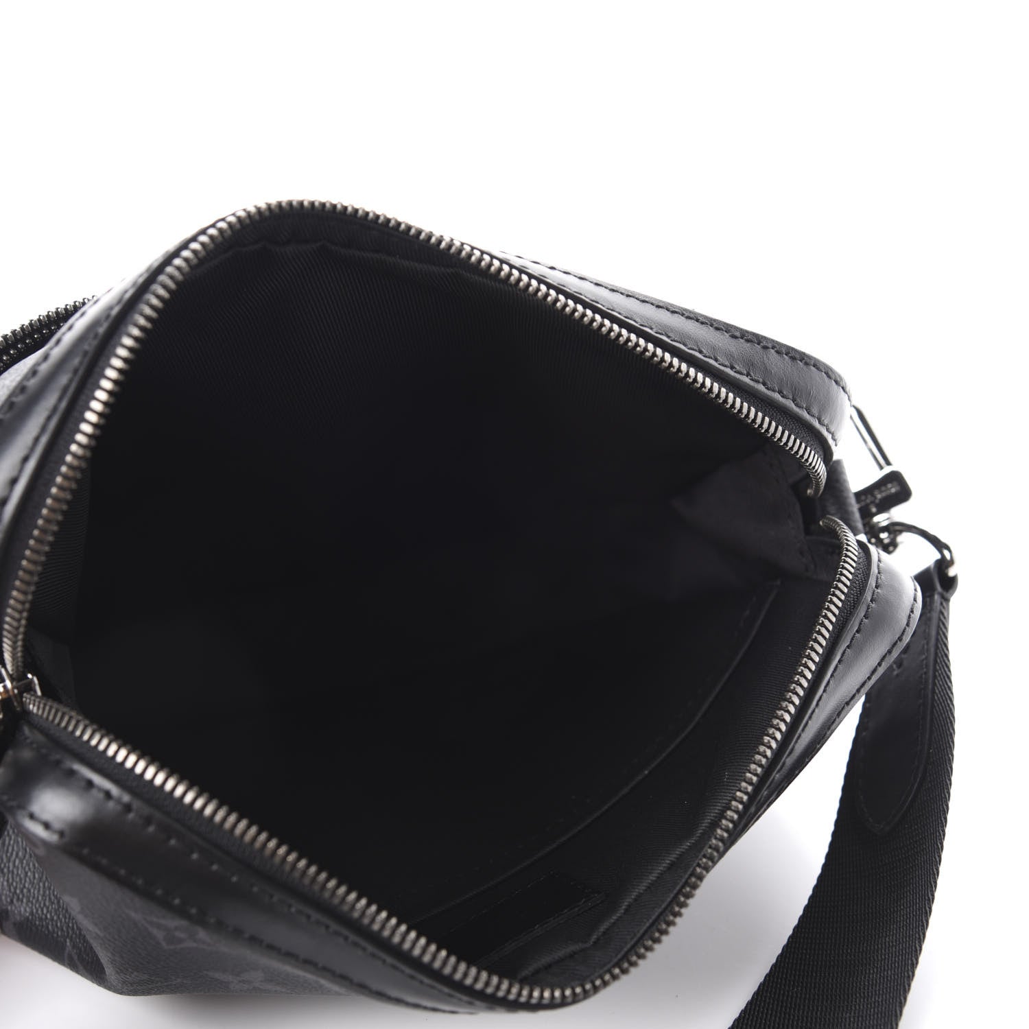 Louis Vuitton Reverse Monogram Eclipse Trio Messenger 4 of 12