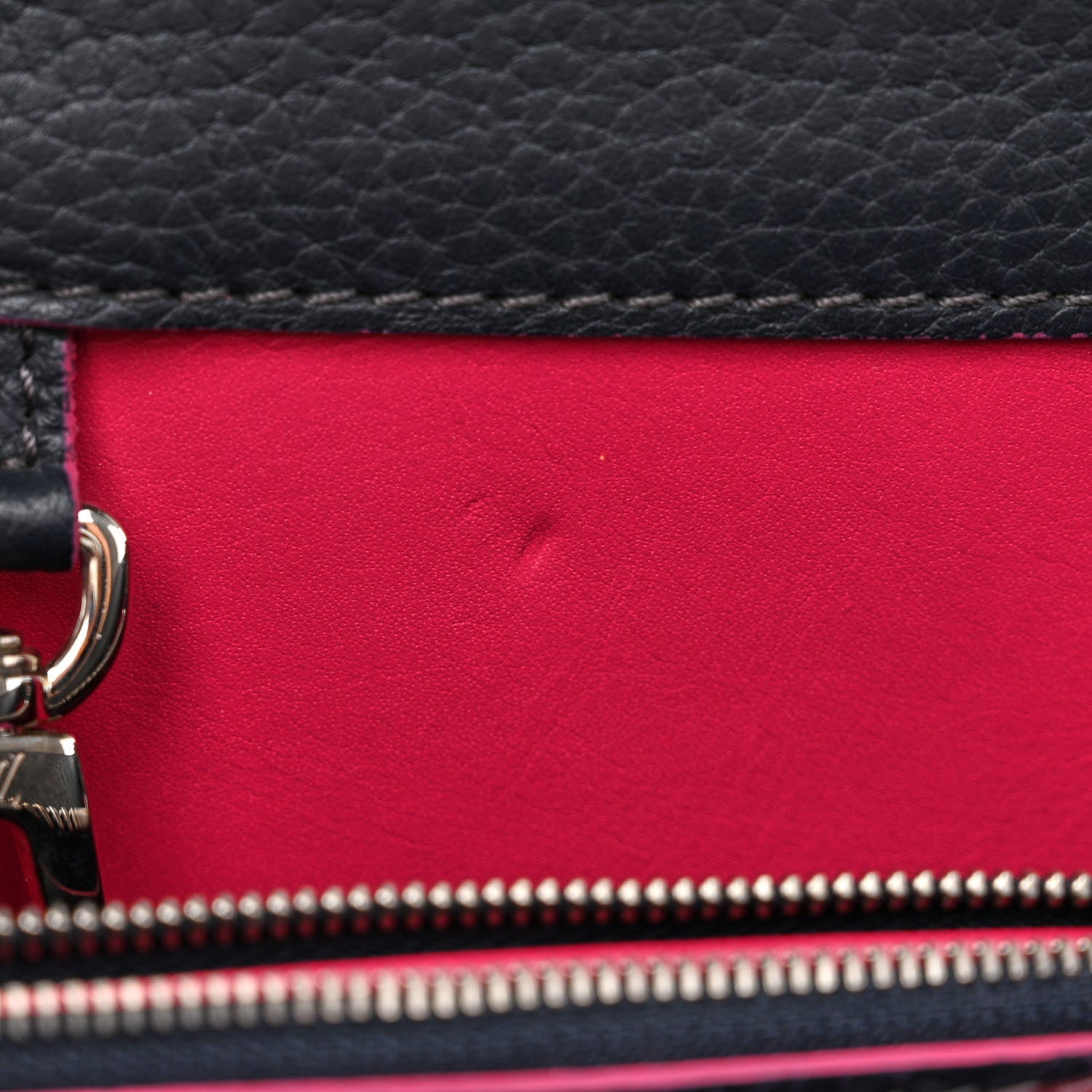 Louis Vuitton Taurillon Capucines MM Black Fuchsia 7 of 12