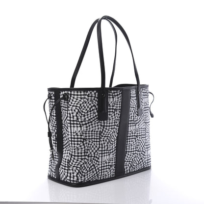 MCM Visetos Medium Liz Reversible Shopper Tote Black 10 of 15