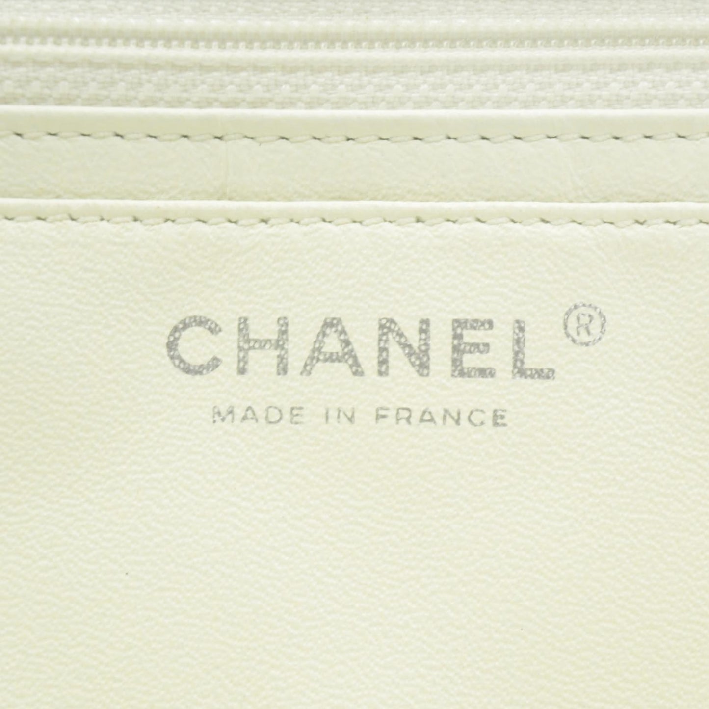Washed Caviar Maxi Flap White
