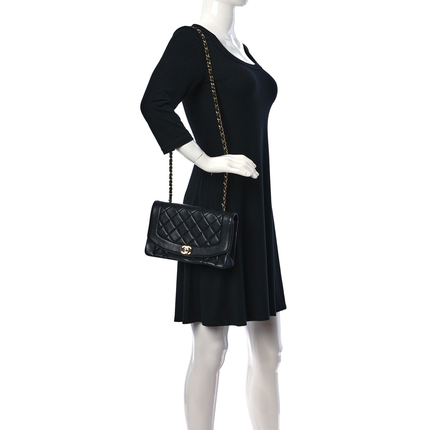 Lambskin Quilted Medium Single Flap Black
