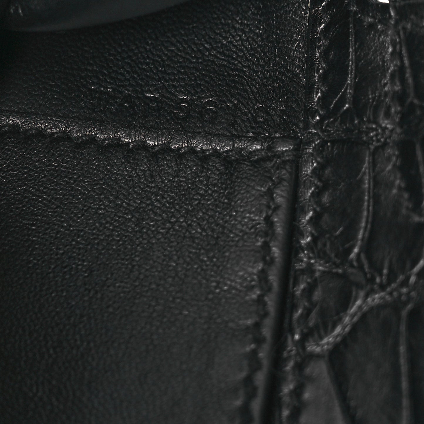 Matte Alligator Kelly Pochette Black