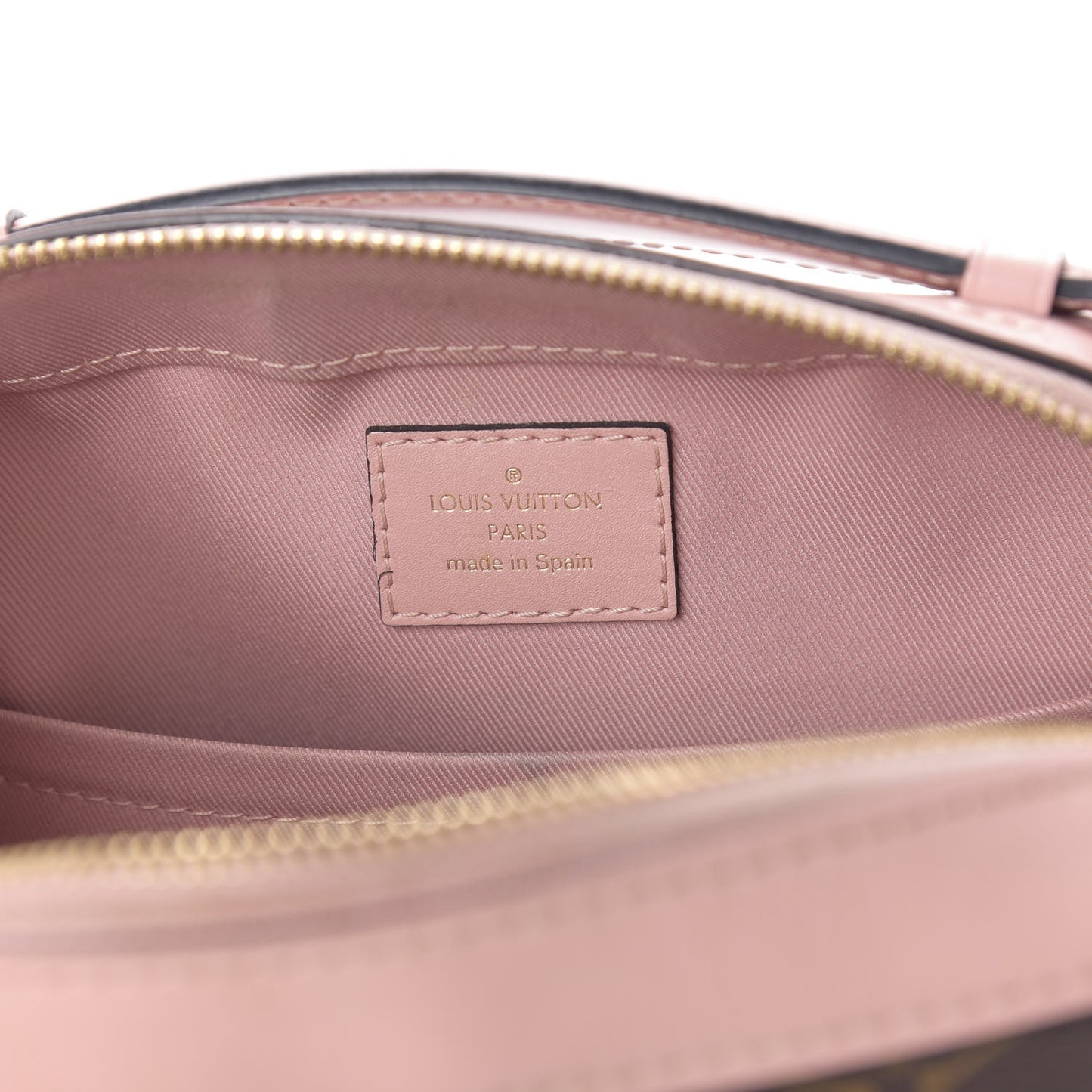 Monogram Saintonge Rose Poudre