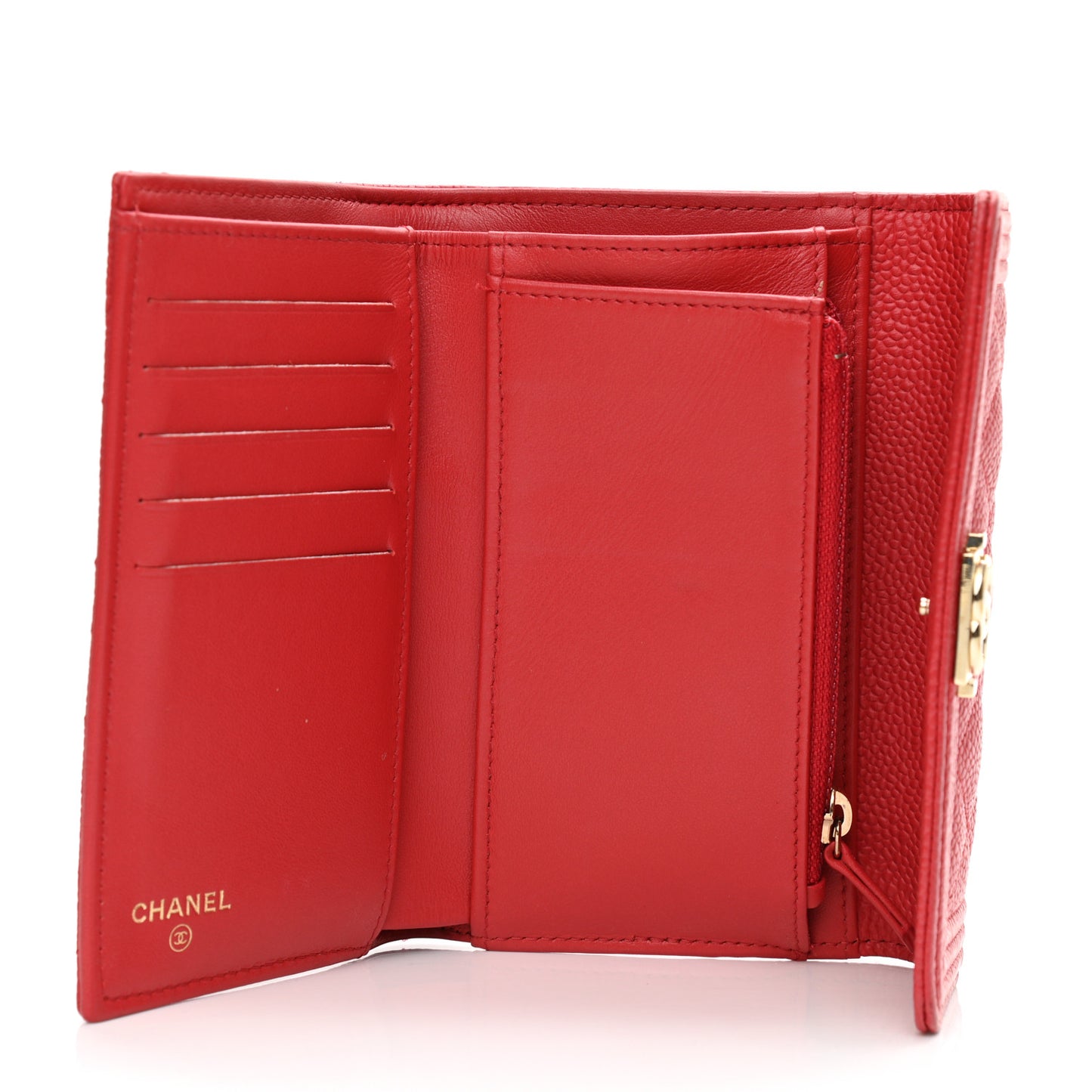 Caviar Quilted Medium Boy Flap Wallet Red