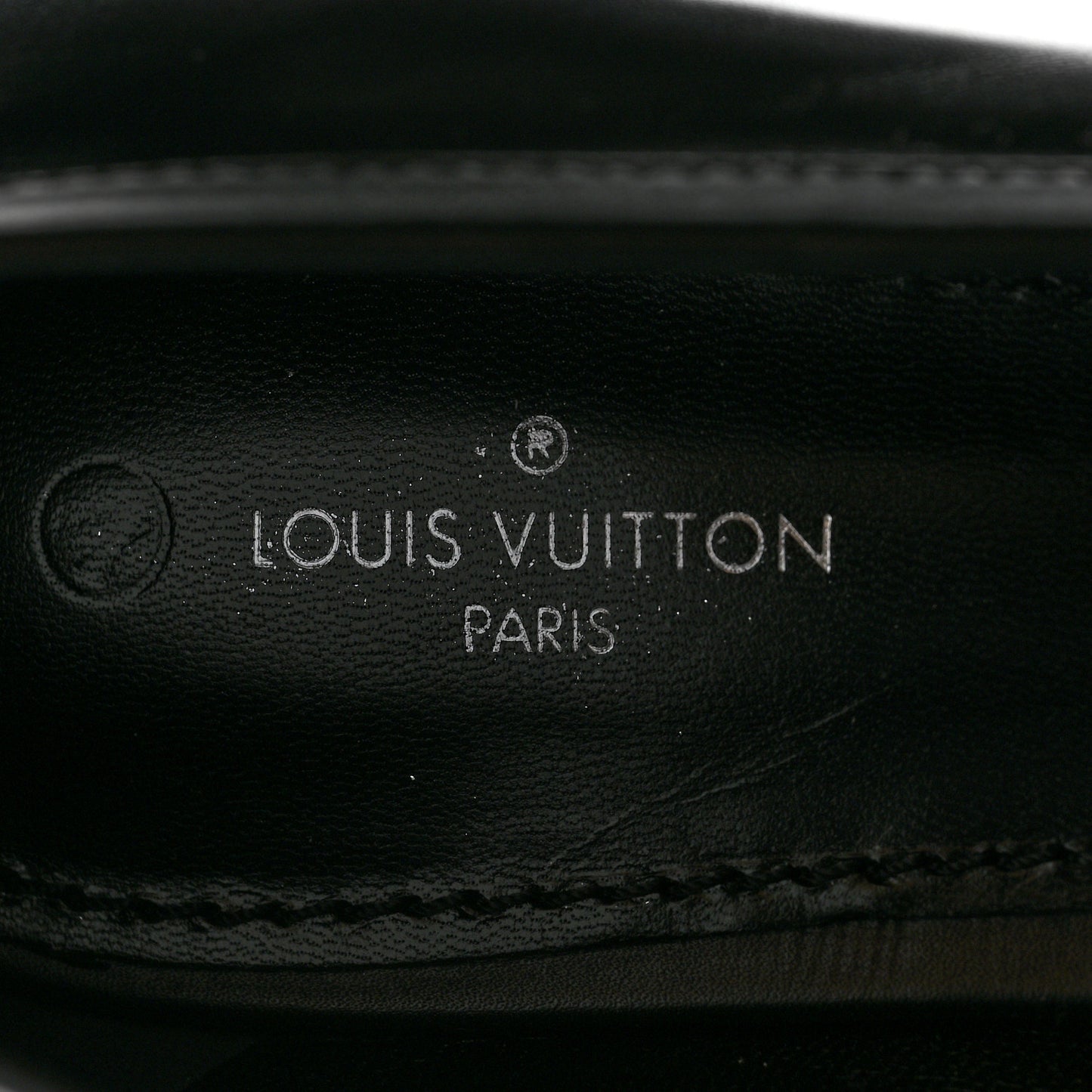 Calfskin Upper Case Flat Loafer 38 Black