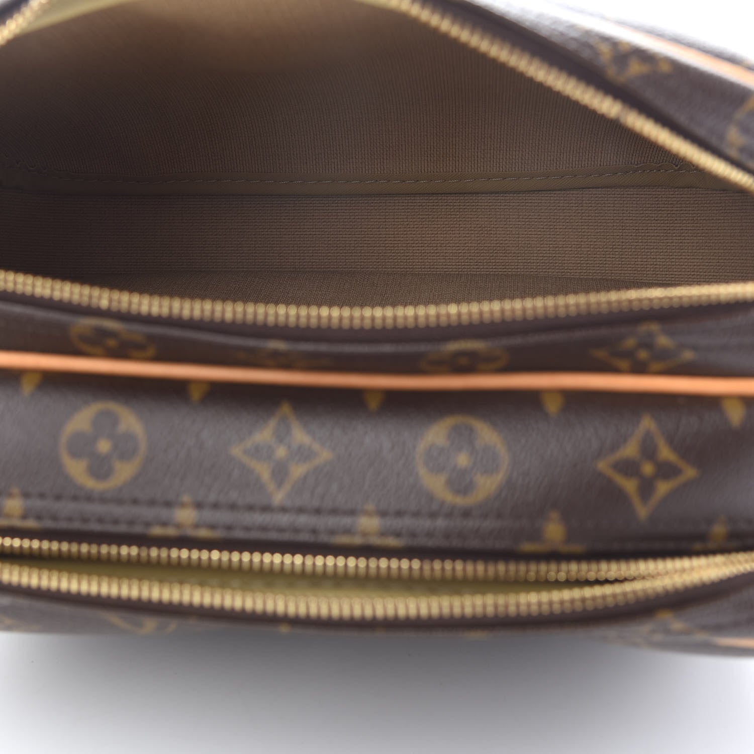 Louis Vuitton Monogram Reporter PM 5 of 10