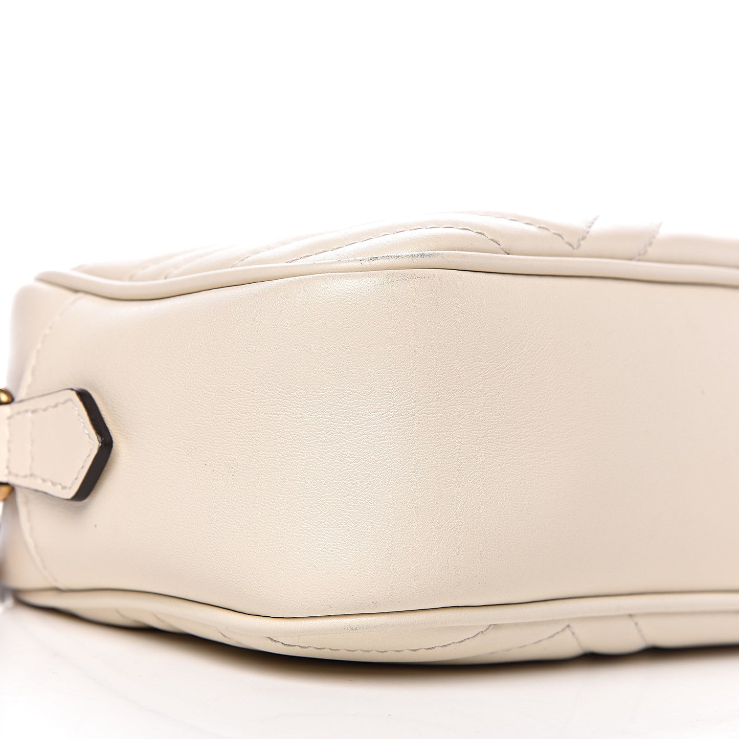 Calfskin Matelasse Small GG Marmont Chain Shoulder Bag White