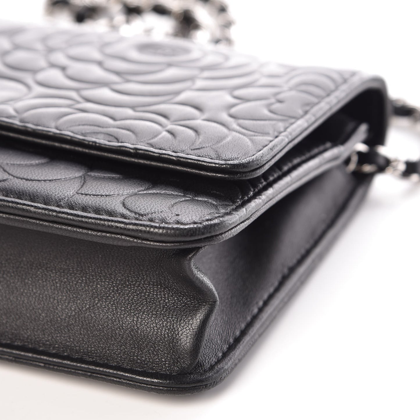Lambskin Camellia Embossed Wallet On Chain WOC Black