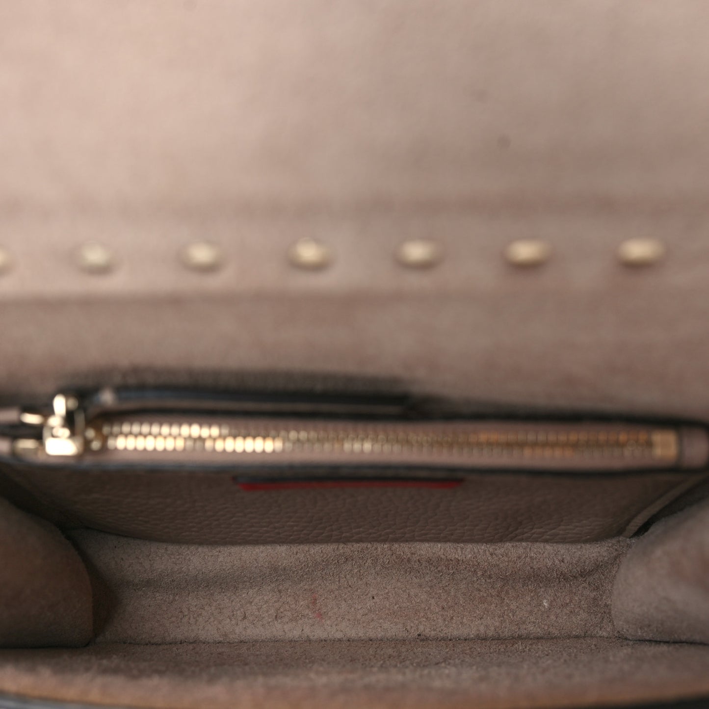 Grained Calfskin Small Rockstud Flap Crossbody Bag Poudre