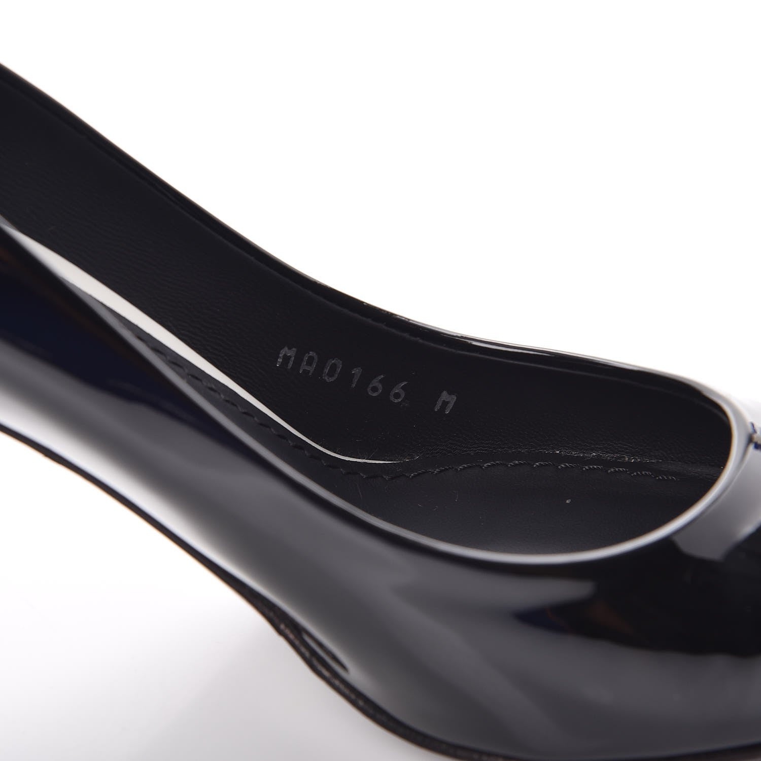 Louis Vuitton Glazed Calfskin Eyeline Pumps 40 Black 7 of 10