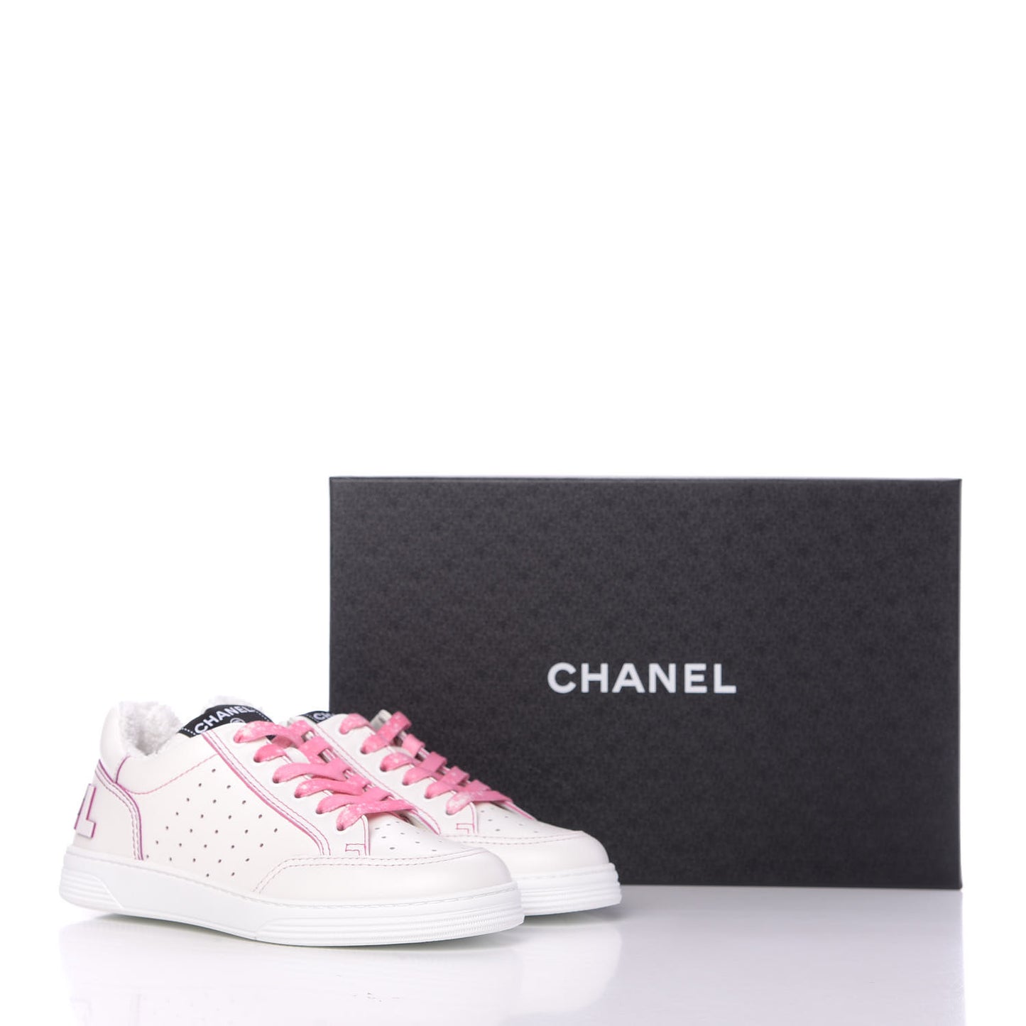 Calfskin Womens Logo Sneakers 37 White Pink