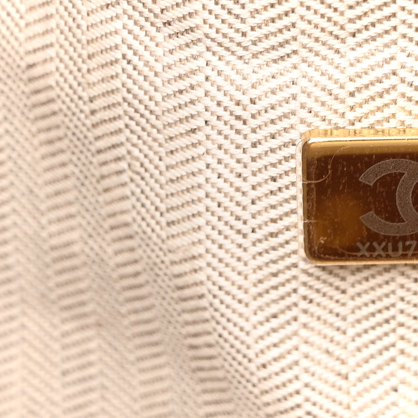 Suede Calfskin Quilted Camerissimo Case Beige