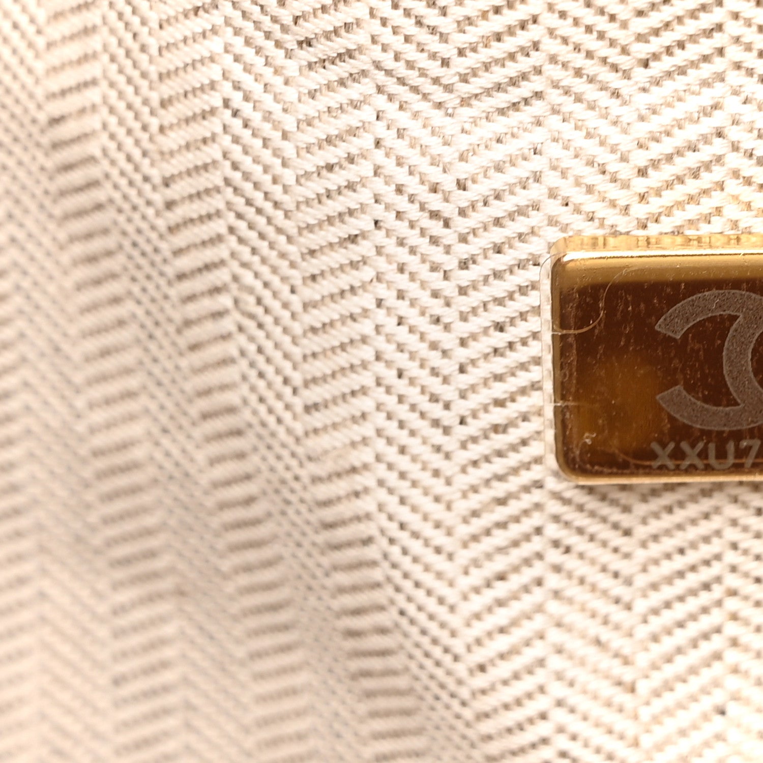 Chanel Suede Calfskin Quilted Camerissimo Case Beige 7 of 11
