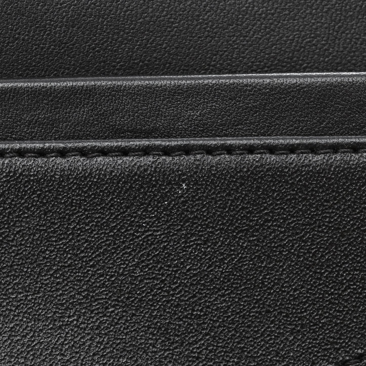 Calfskin Crocodile Embossed Graffiti 2.55 Cocodile Reissue 225 Flap Black Gold