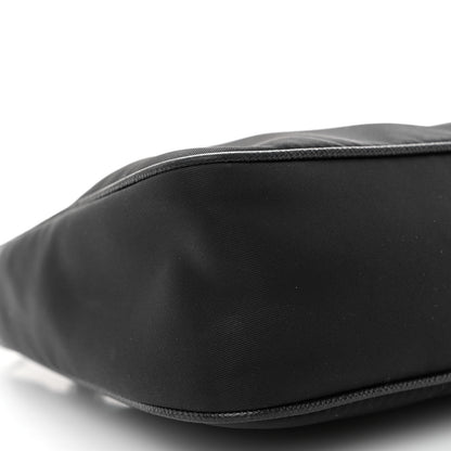 Prada Nylon Re-Edition 2005 Shoulder Bag Black 11 of 15