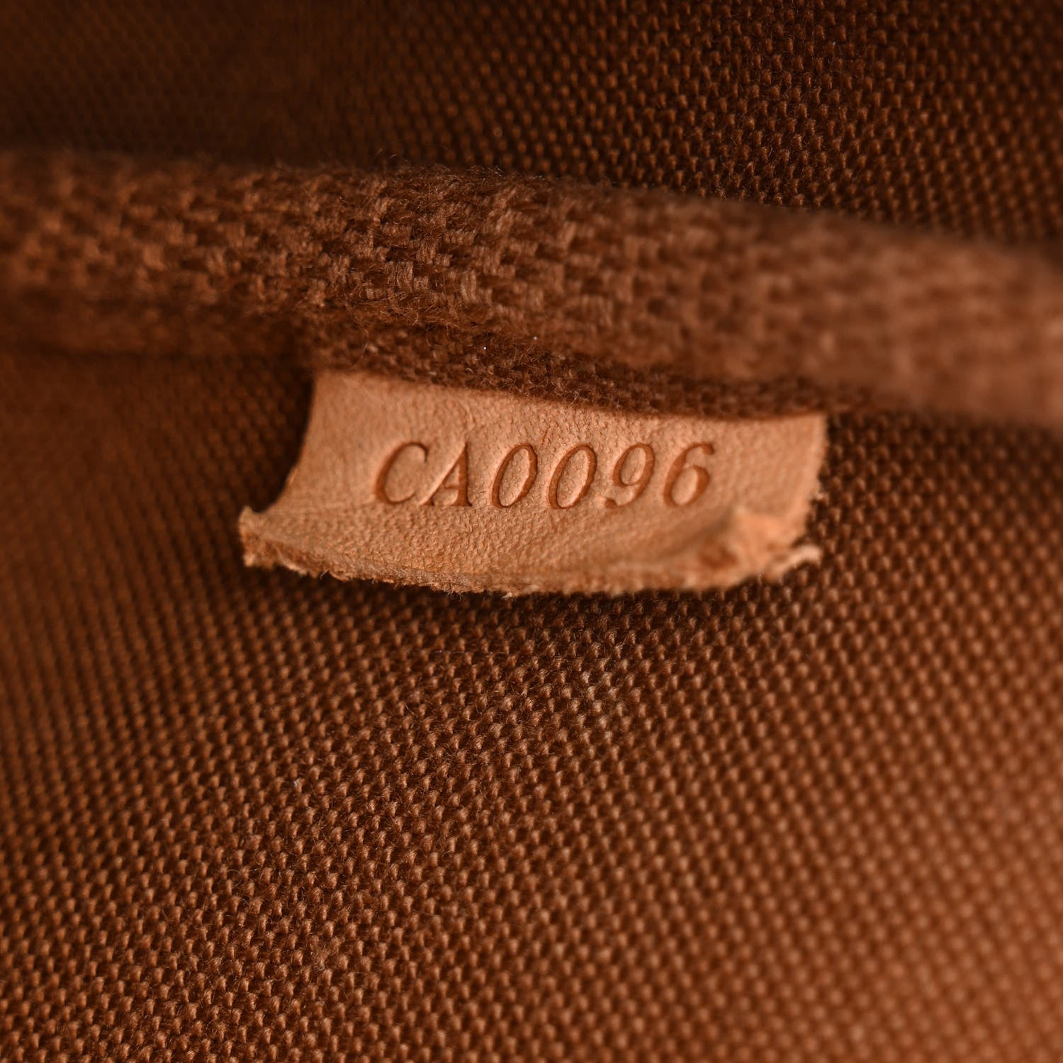 Louis Vuitton Monogram Pochette Accessories 7 of 9