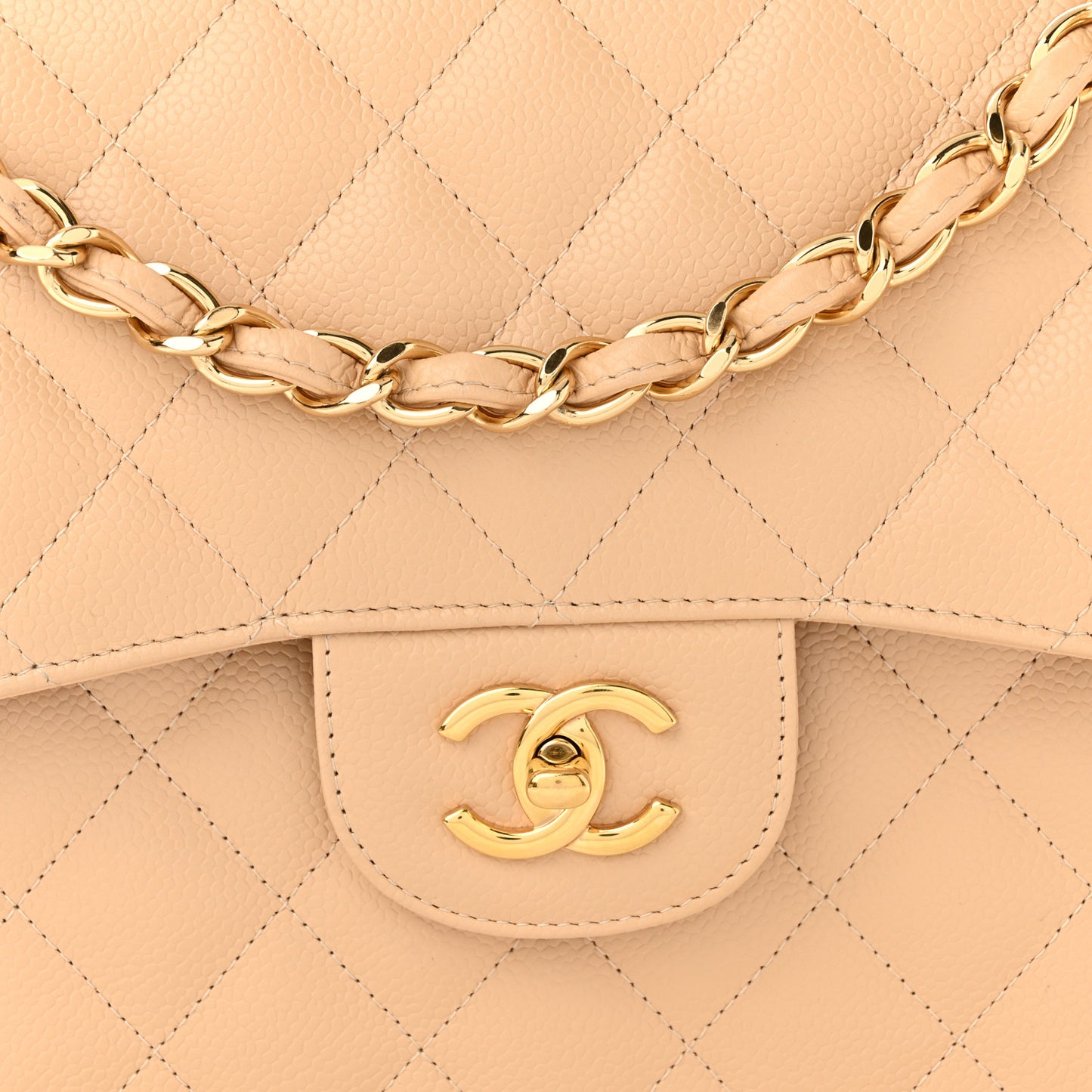 Caviar Quilted Jumbo Double Flap Beige Clair