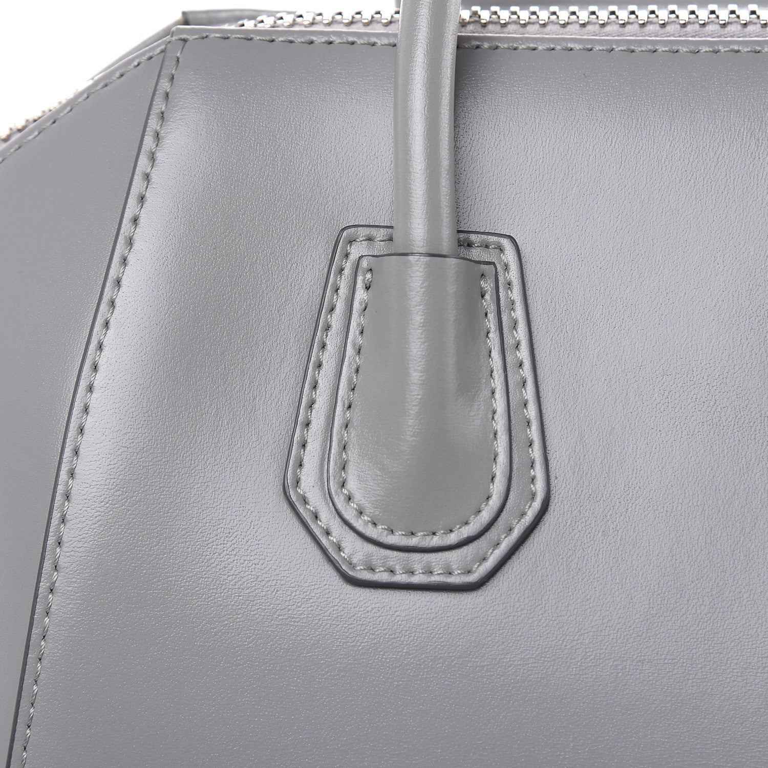 Givenchy Shiny Lord Calfskin Small Antigona Pearl Grey 17 of 17