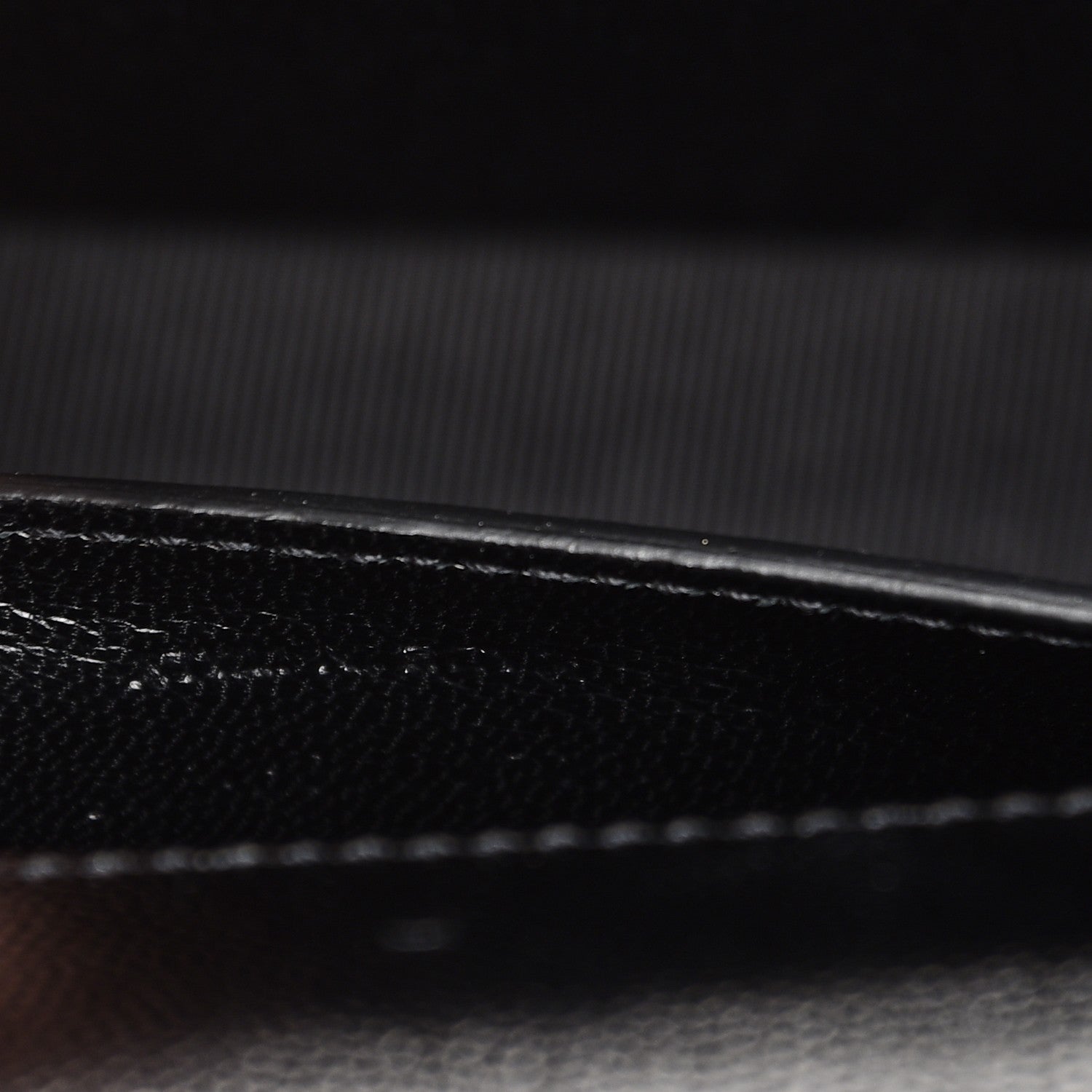 Saint Laurent Grain De Poudre Classic Monogram Clutch Black 7 of 7