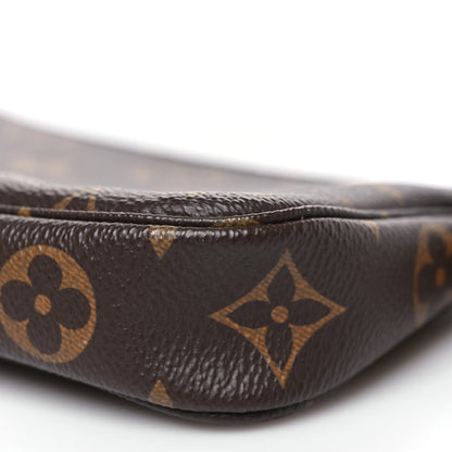 Louis Vuitton Monogram Mini Pochette Accessories 8 of 9